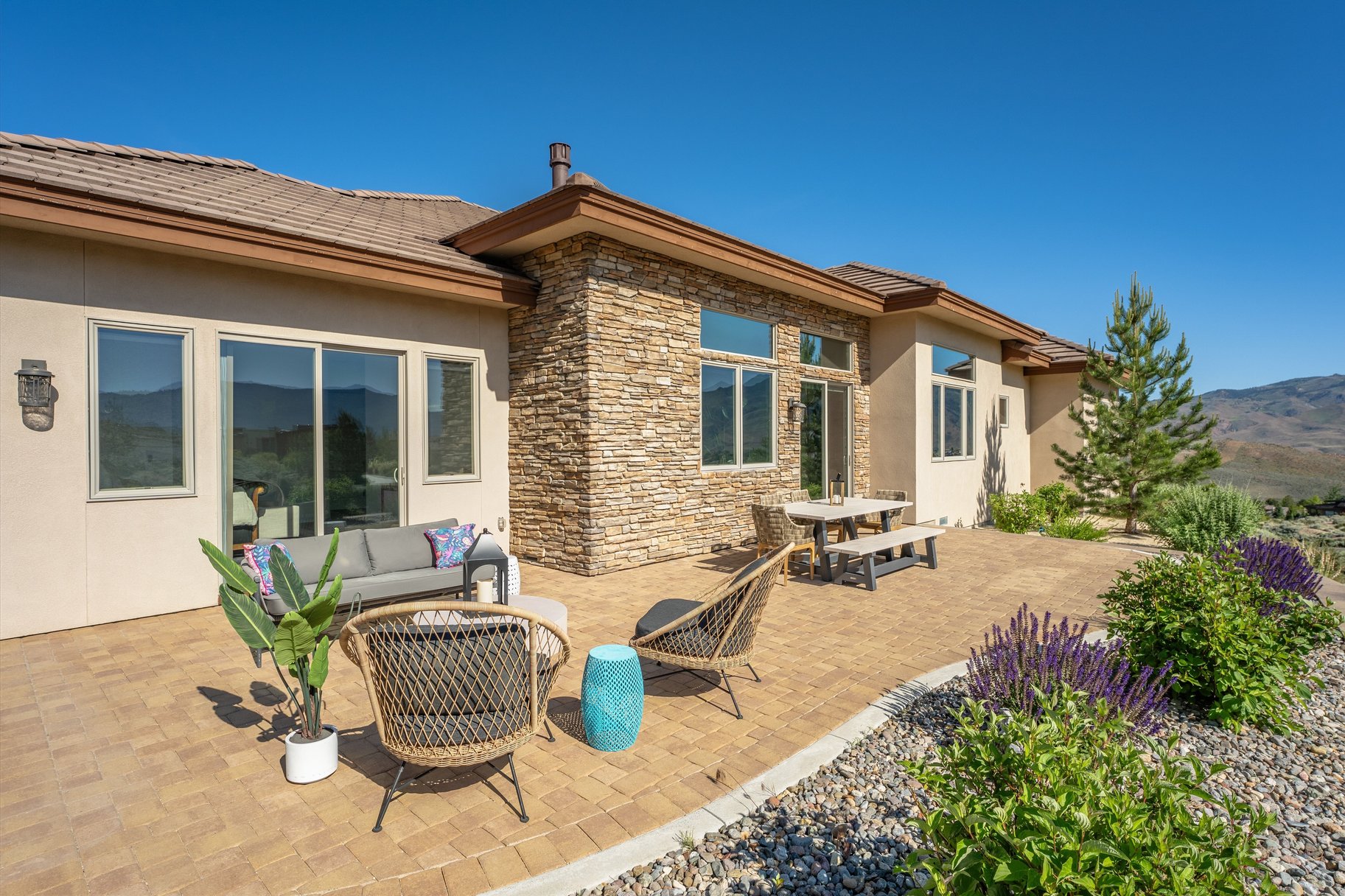  Sweeping Sierra Views in Gated Somersett - 物件實景