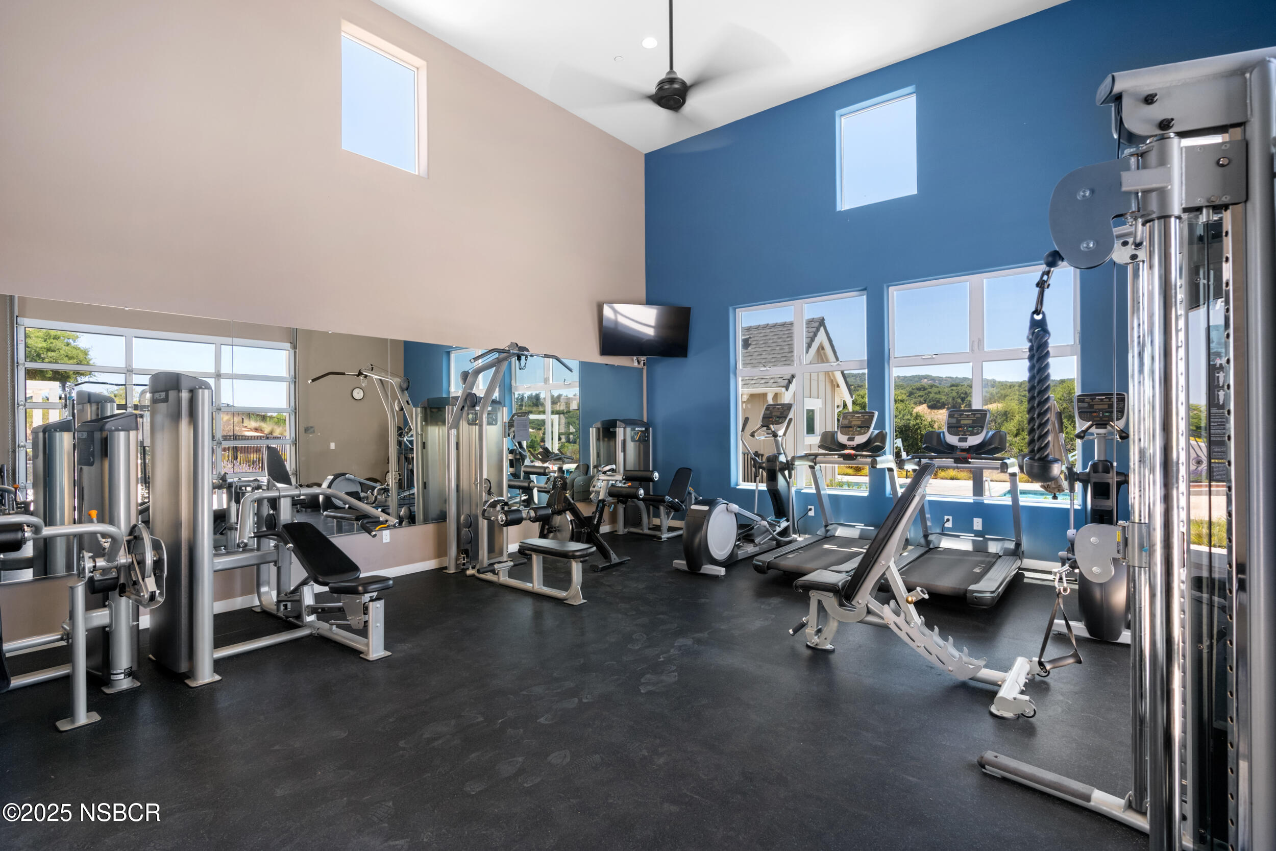 Santa Maria, California, 93455, United States, 3 Bedrooms Bedrooms, ,3 BathroomsBathrooms,Residential,For Sale,1929154