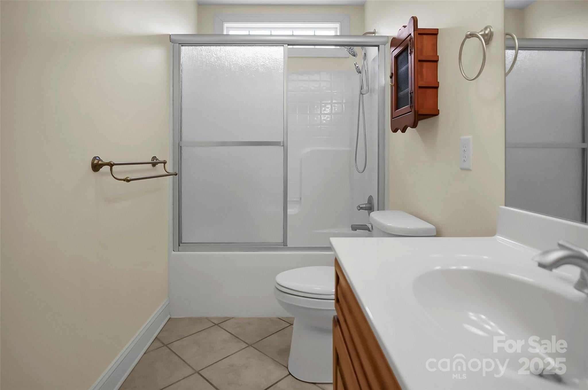 Cherryville, North Carolina, 28021, United States, 3 Bedrooms Bedrooms, ,3 BathroomsBathrooms,Residential,For Sale,1885225