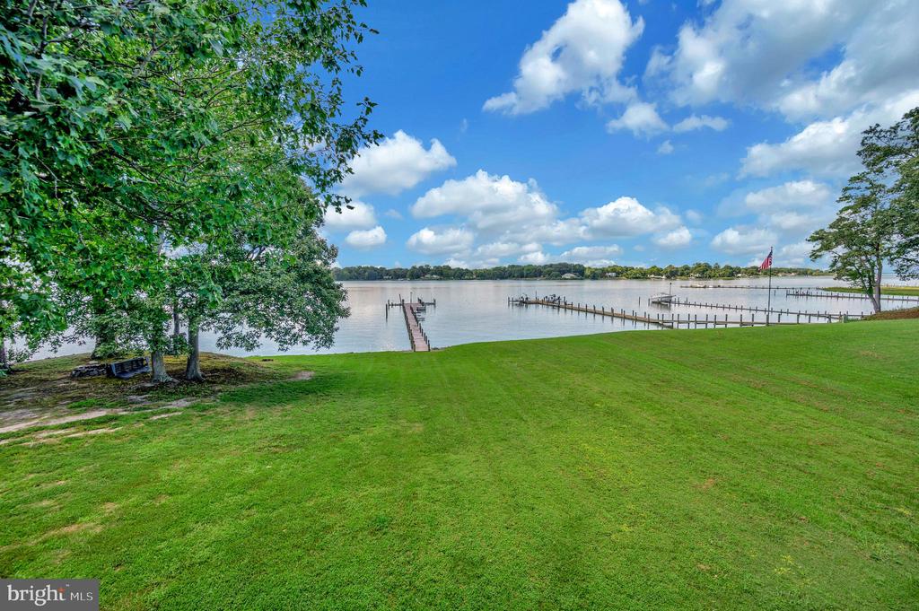 Hague, Virginia, 22469, United States, 4 Bedrooms Bedrooms, ,3 BathroomsBathrooms,Residential,For Sale,1944720