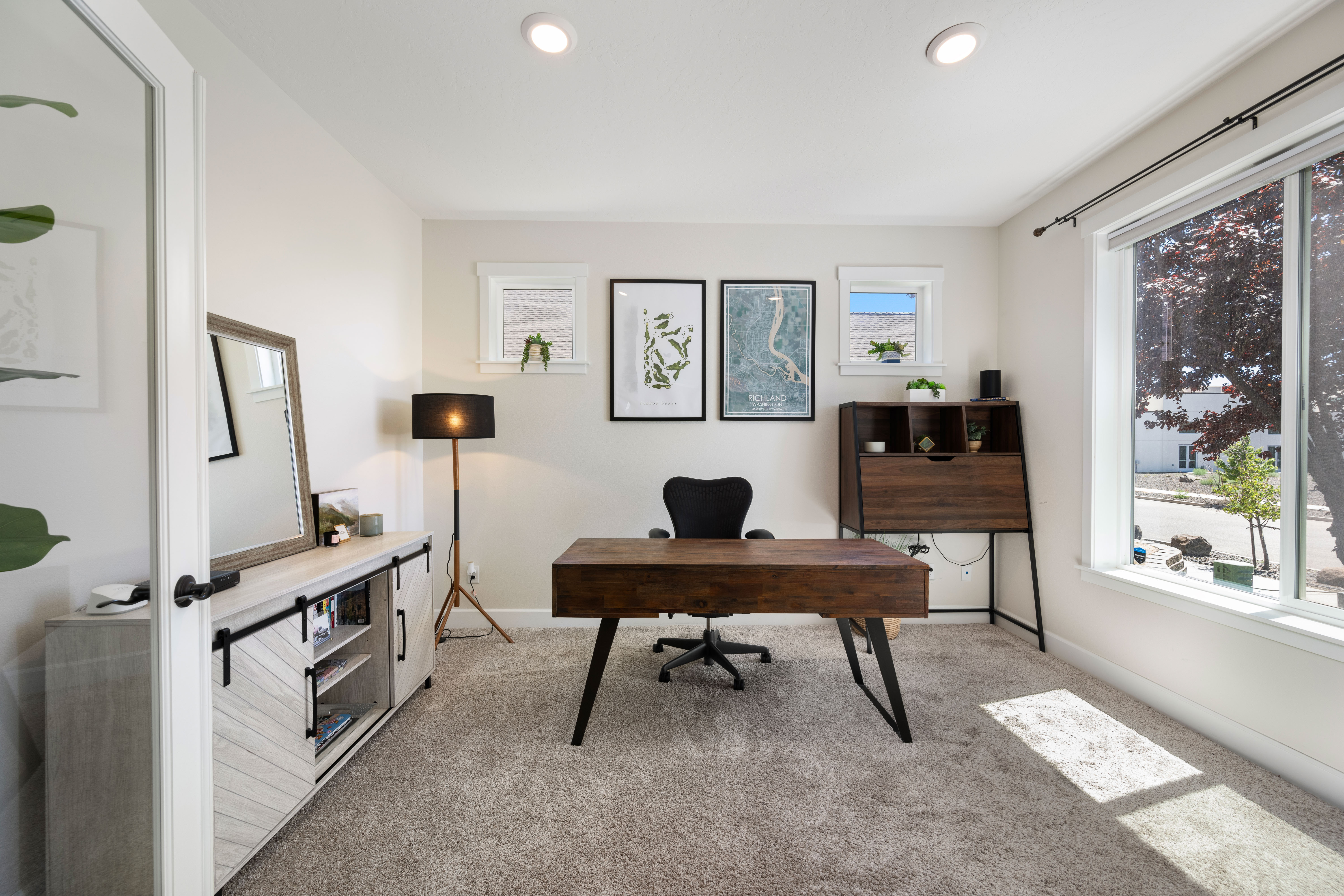  Immaculate Home Private Back yard, Bonus Room - 物件實景