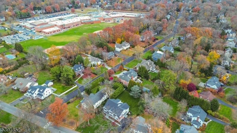 Chatham Twp., New Jersey, 07928, United States, 7 Bedrooms Bedrooms, ,8 BathroomsBathrooms,Residential,For Sale,1995947