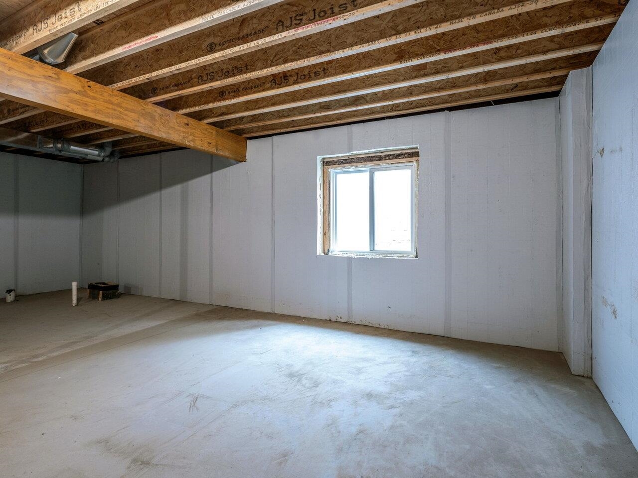 South Burlington, Vermont, 05403, United States, 3 Bedrooms Bedrooms, ,2 BathroomsBathrooms,Residential,For Sale,1838208