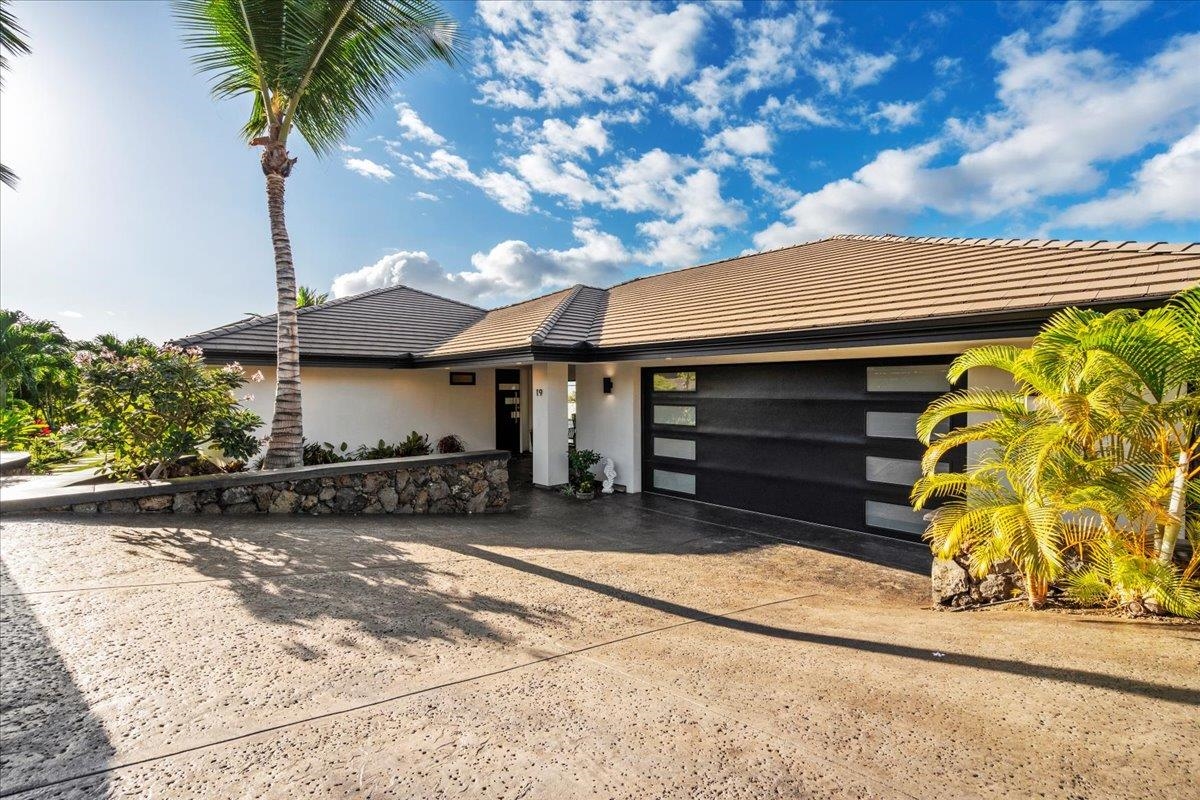 Kihei, Hawaii, 96753, United States, 4 Bedrooms Bedrooms, ,3 BathroomsBathrooms,Residential,For Sale,1993495