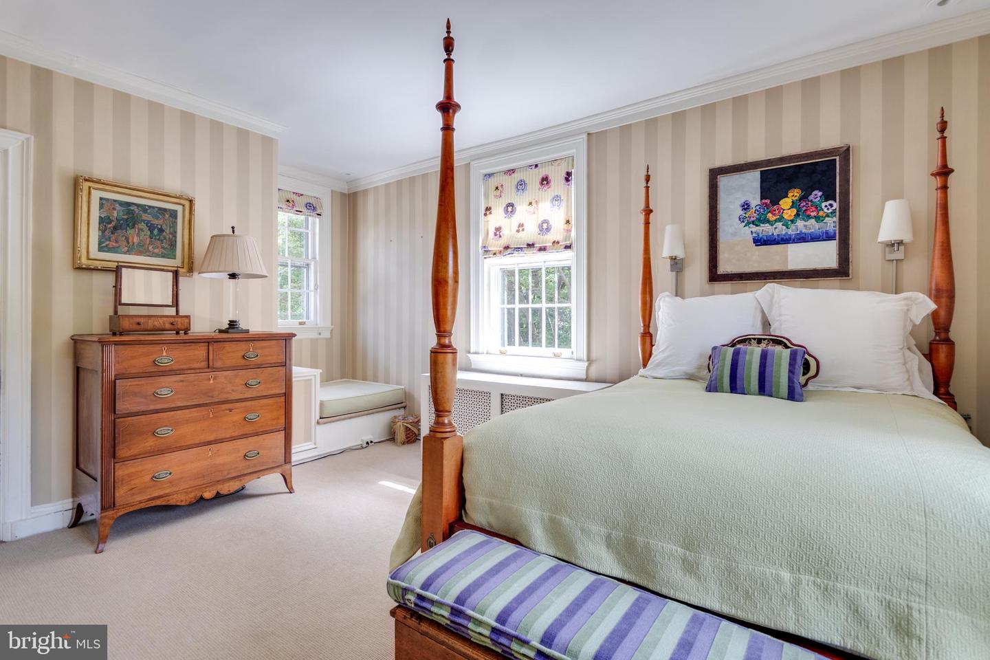 Alexandria, Virginia, 22301, United States, 4 Bedrooms Bedrooms, ,5 BathroomsBathrooms,Residential,For Sale,2000404