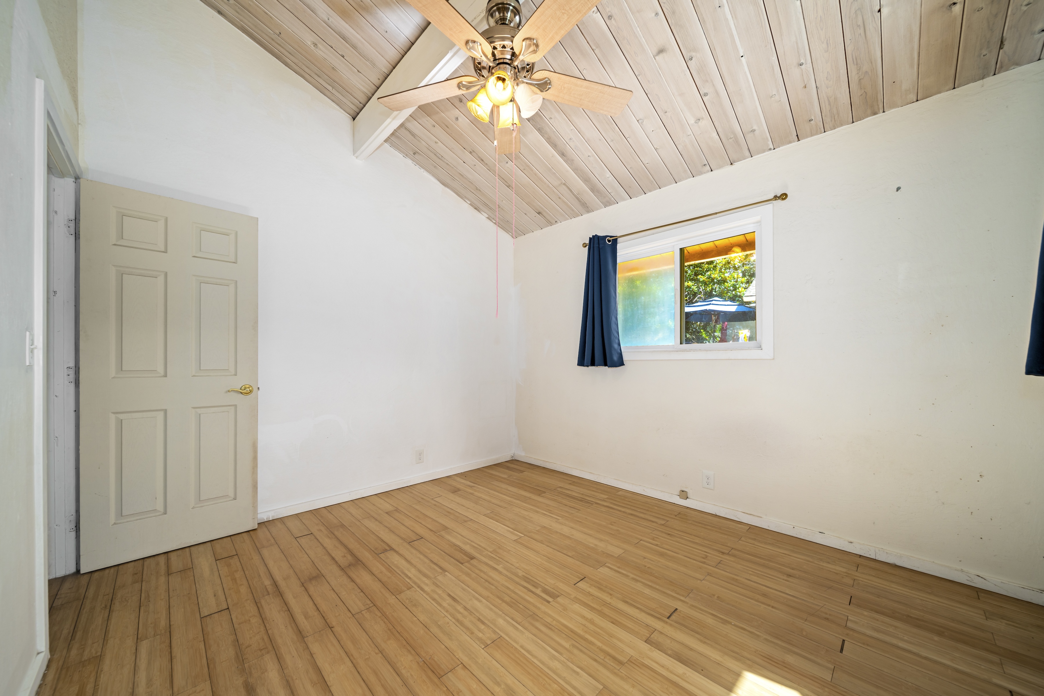  Small Kula home with tons of potential - 物件實景