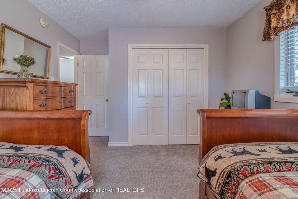 Alto, New Mexico, 88312, United States, 3 Bedrooms Bedrooms, ,3 BathroomsBathrooms,Residential,For Sale,1915244