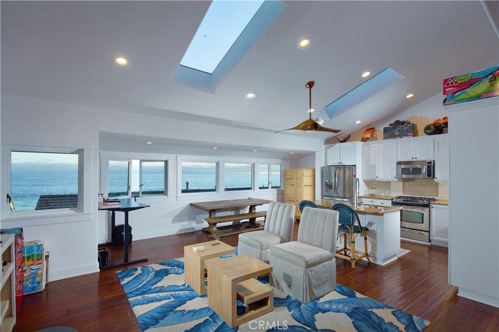 2800 Ocean Front, Laguna Beach, California, 92651, United States, 8 Bedrooms Bedrooms, ,8 BathroomsBathrooms,Residential,For Sale,2800 Ocean Front,1555141