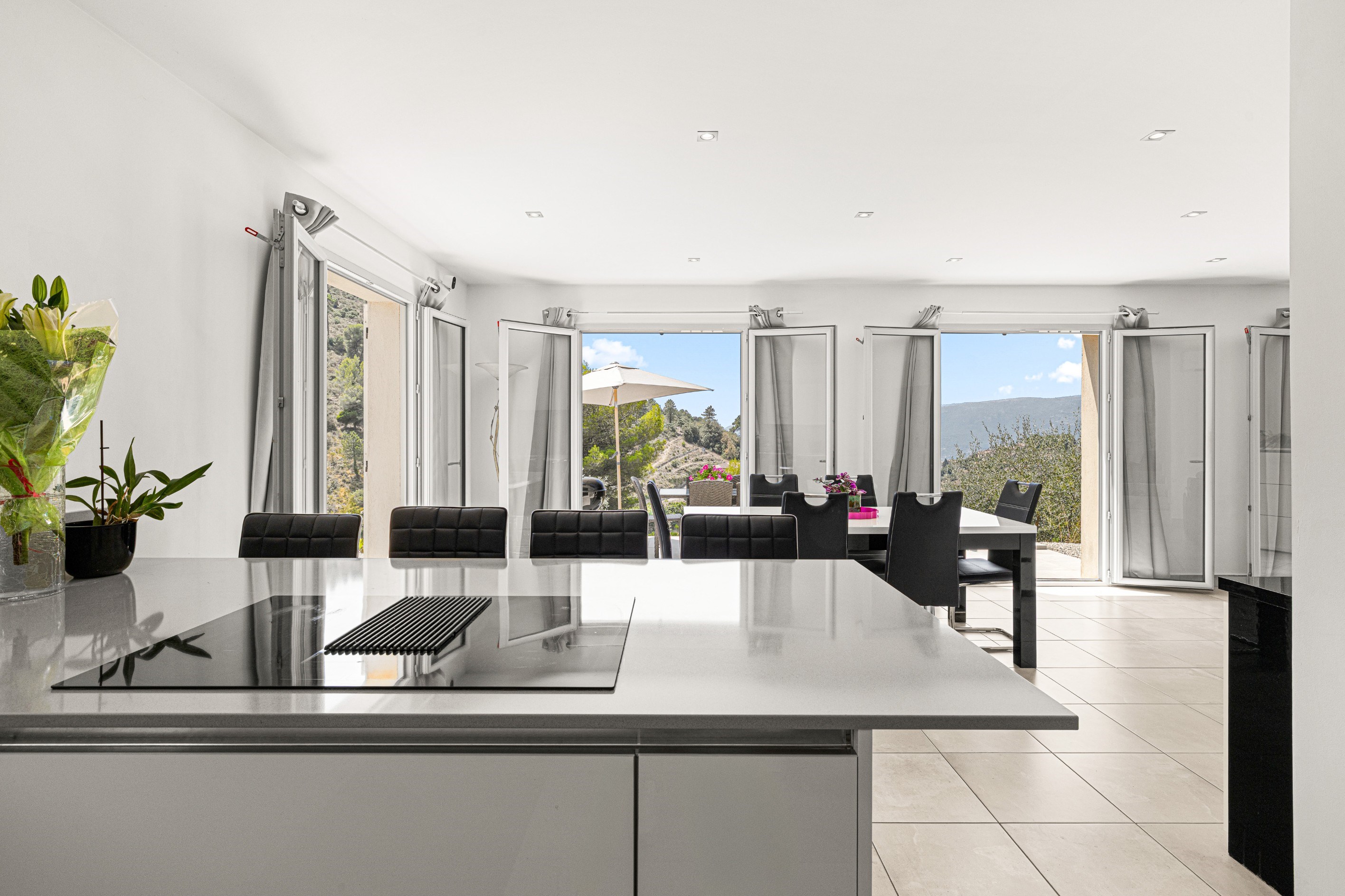  Contemporary Villa – Aspremont - 物件實景