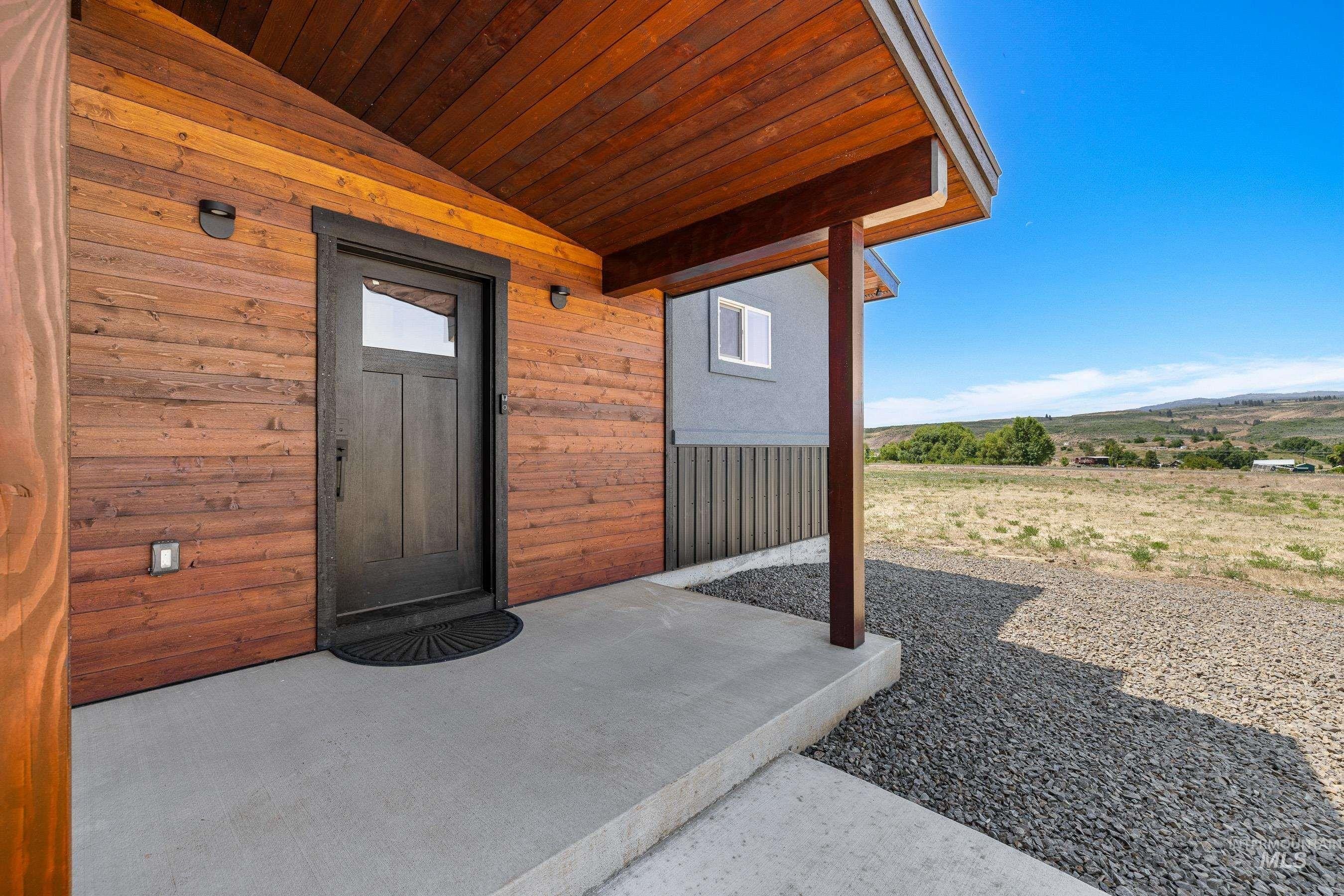 Council, Idaho, 83612, United States, 3 Bedrooms Bedrooms, ,2 BathroomsBathrooms,Residential,For Sale,1936847