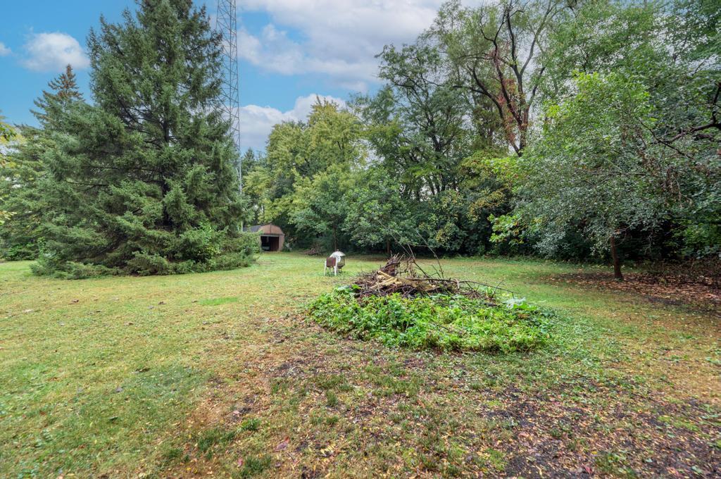 Keeneyville, Illinois, 60172, United States, 4 Bedrooms Bedrooms, ,4 BathroomsBathrooms,Residential,For Sale,1995437