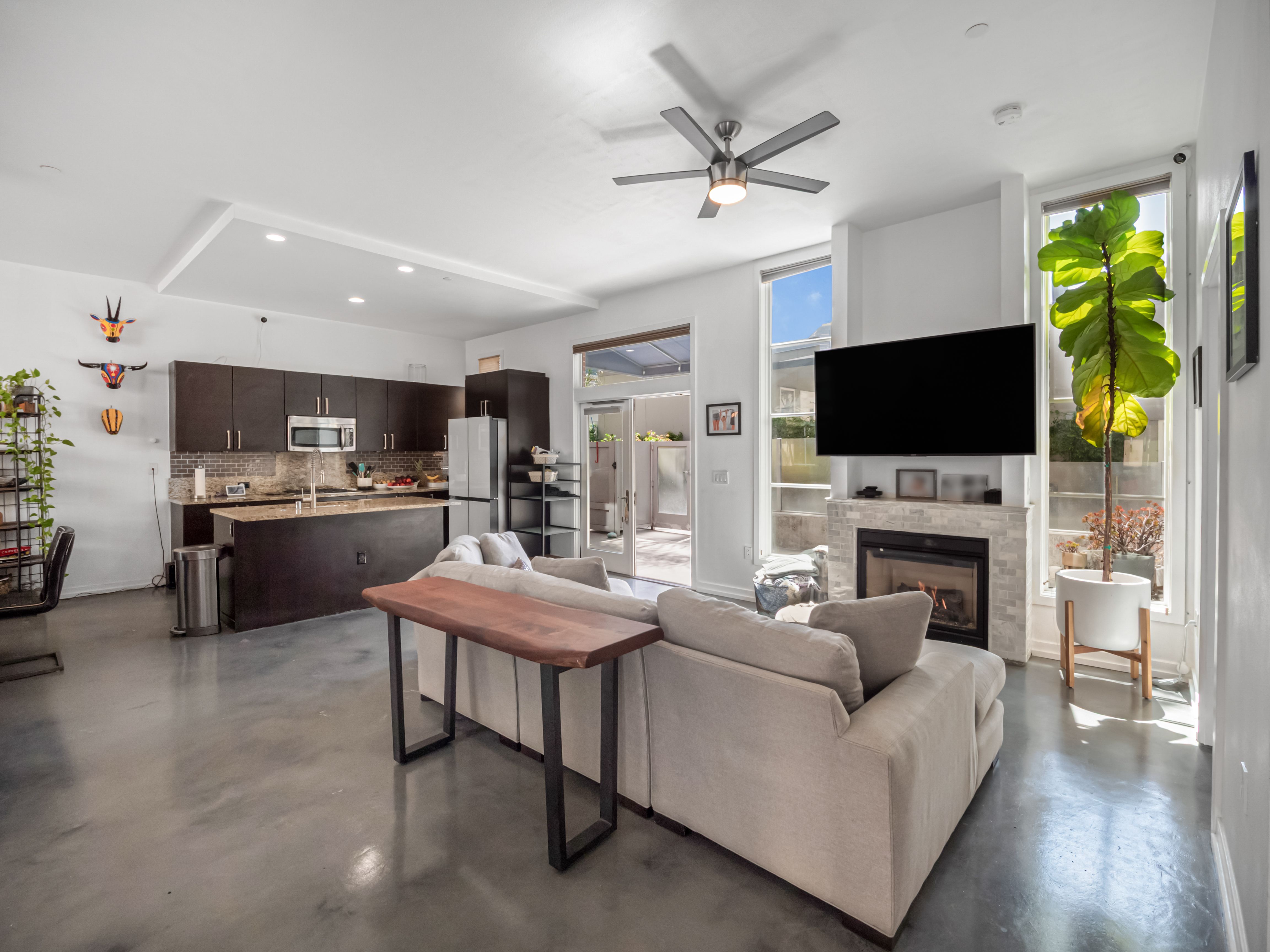 540 9th Avenue TH104, San Diego, CA 92101 - 物件實景