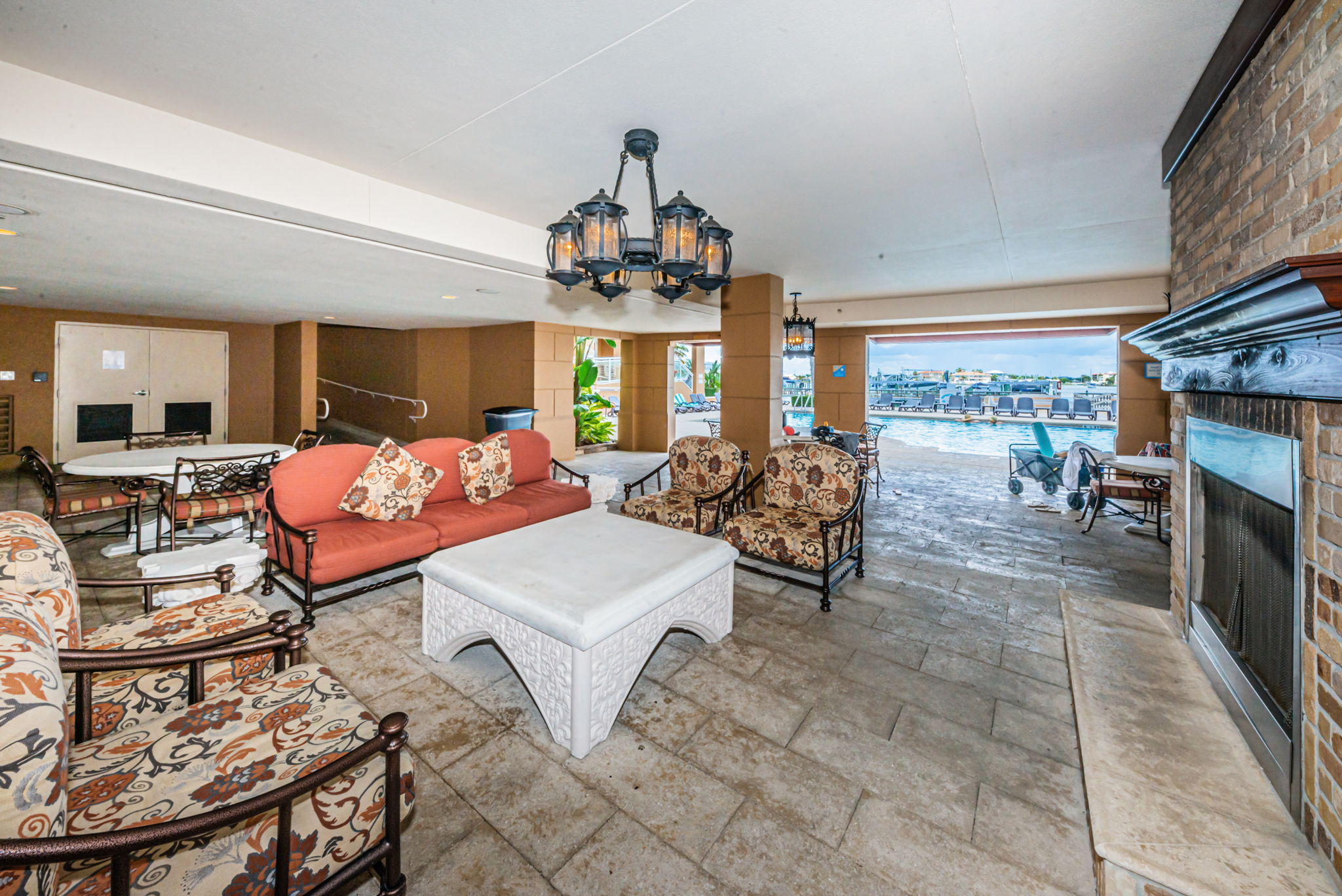 Clearwater, Florida, 33767, United States, 3 Bedrooms Bedrooms, ,2 BathroomsBathrooms,Residential,For Sale,2005273