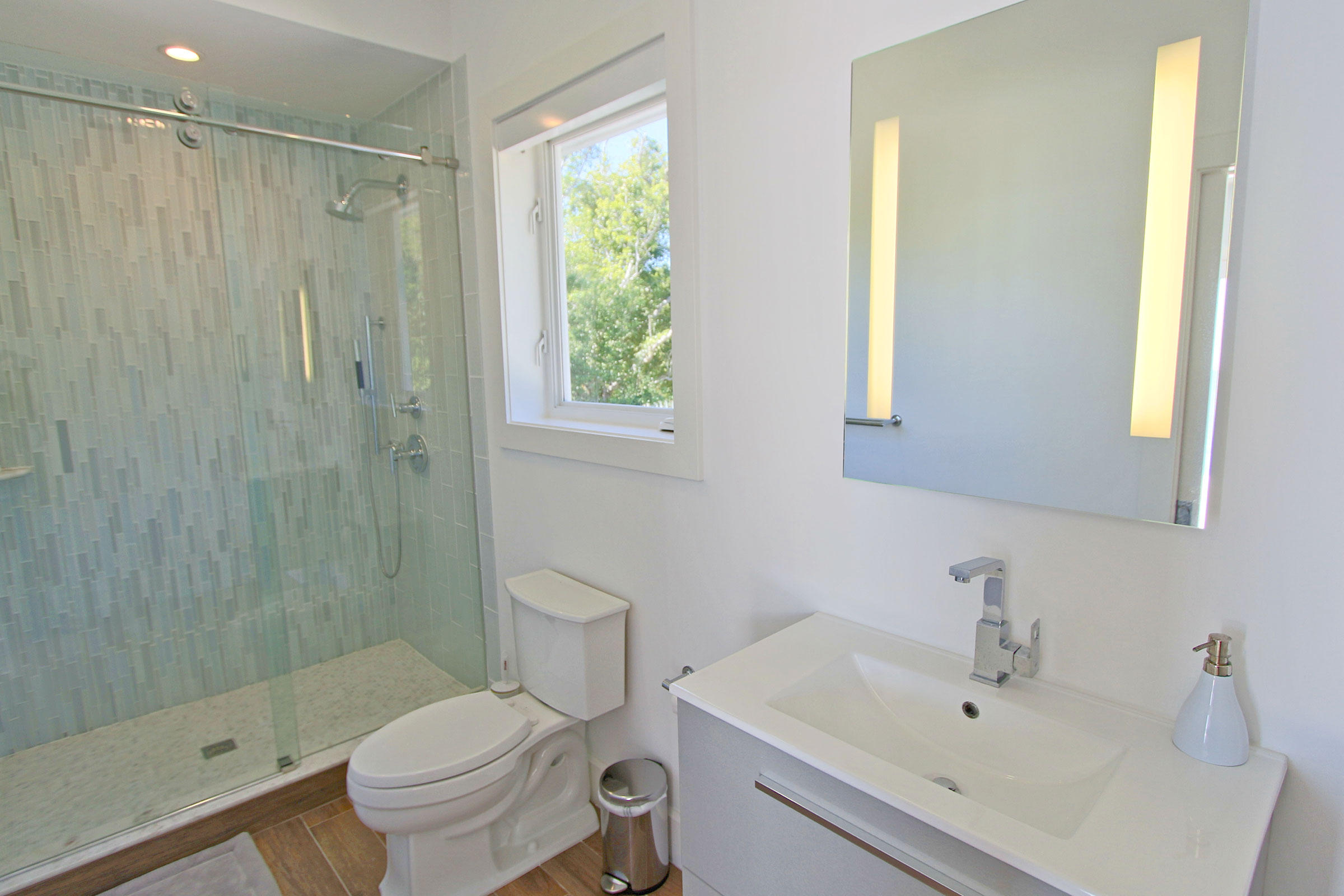 30 Ocean Front Drive, KEY LARGO, Florida, 33037, United States, 4 Bedrooms Bedrooms, ,4 BathroomsBathrooms,Residential,For Sale,30 Ocean Front Drive,1675367