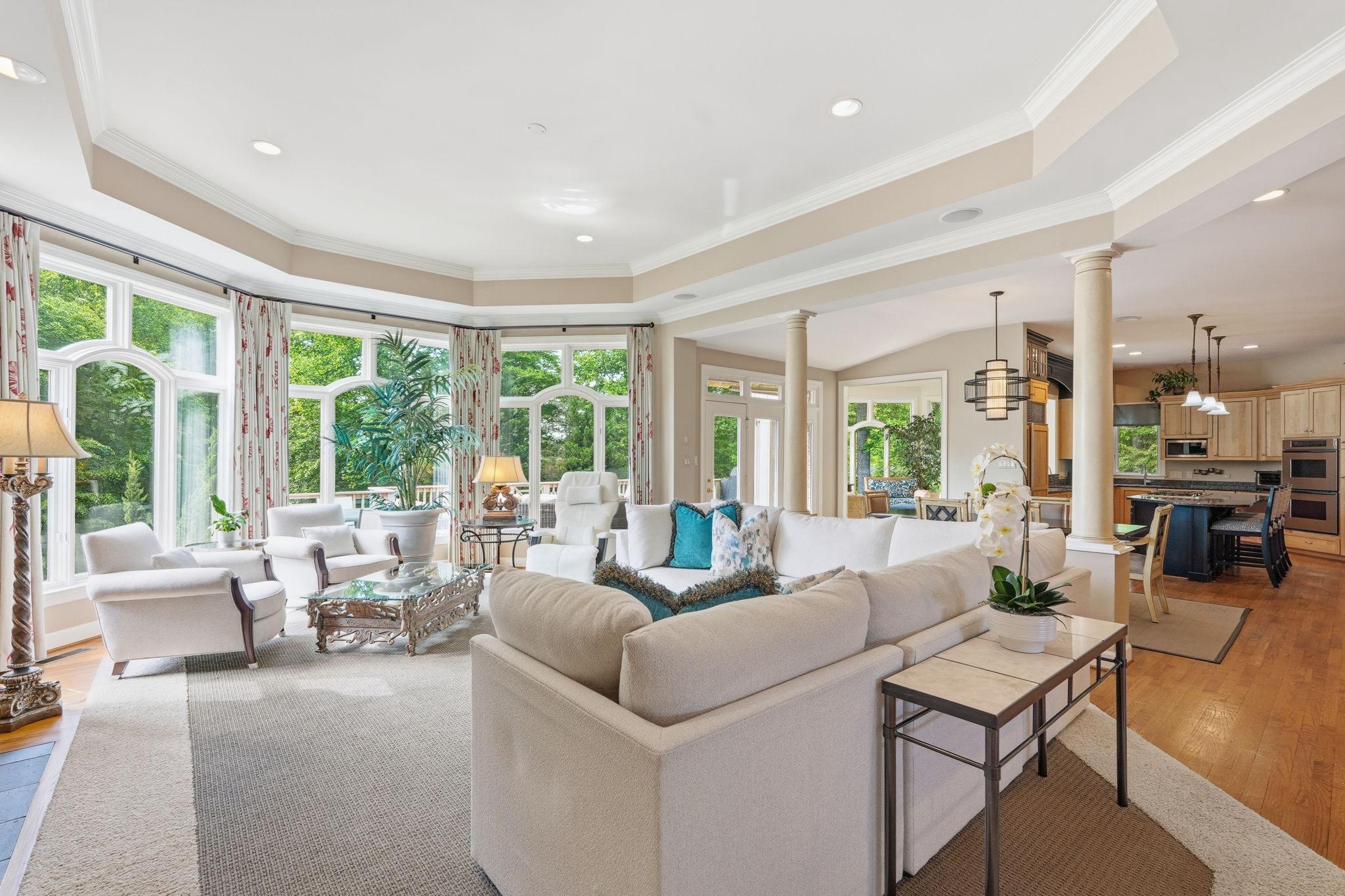 7818 Crownhurst Court, Mclean, VA, 22102 - 物件實景