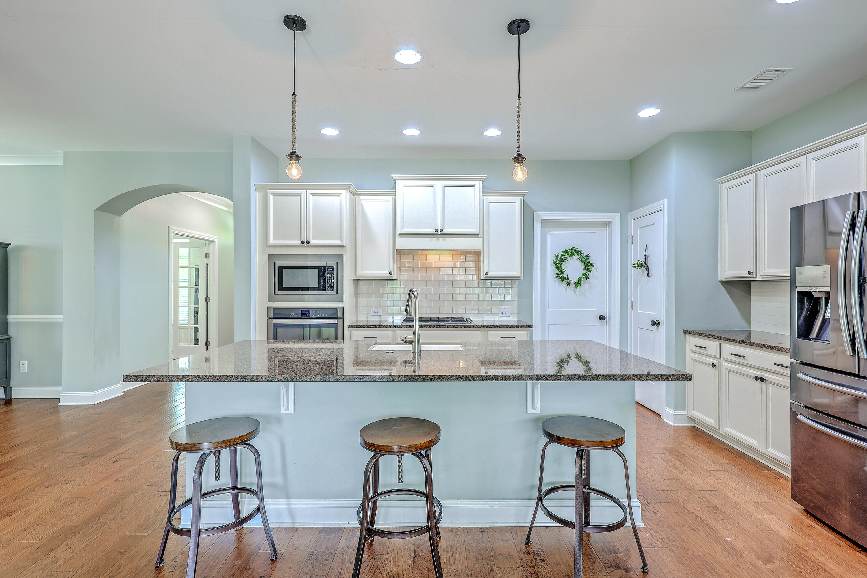 Summerville, South Carolina, 29486, United States, 3 Bedrooms Bedrooms, ,3 BathroomsBathrooms,Residential,For Sale,1889517