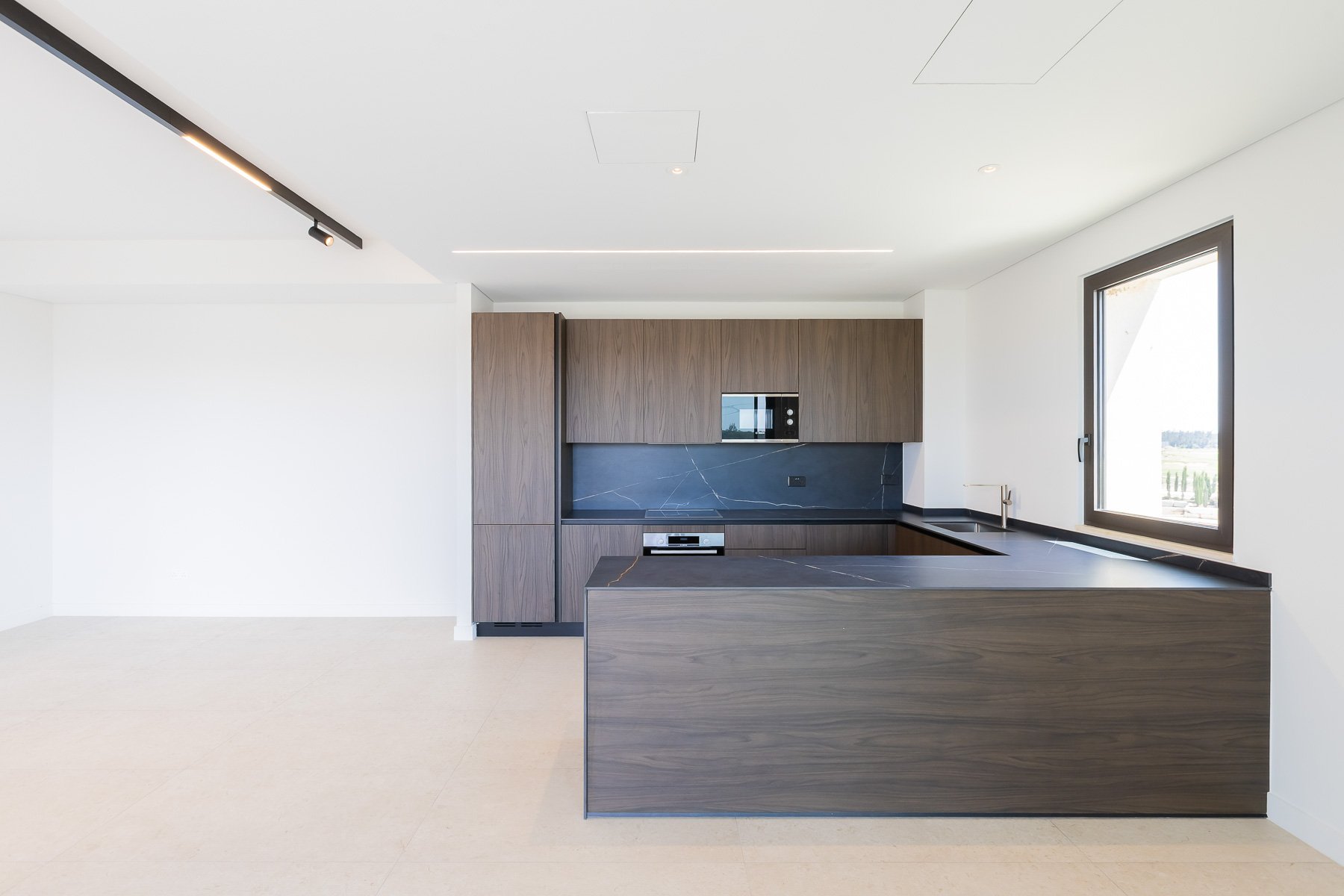  Contemporary 3 Bedroom Apartment with Golf Views in Limassol Greens - 物件實景