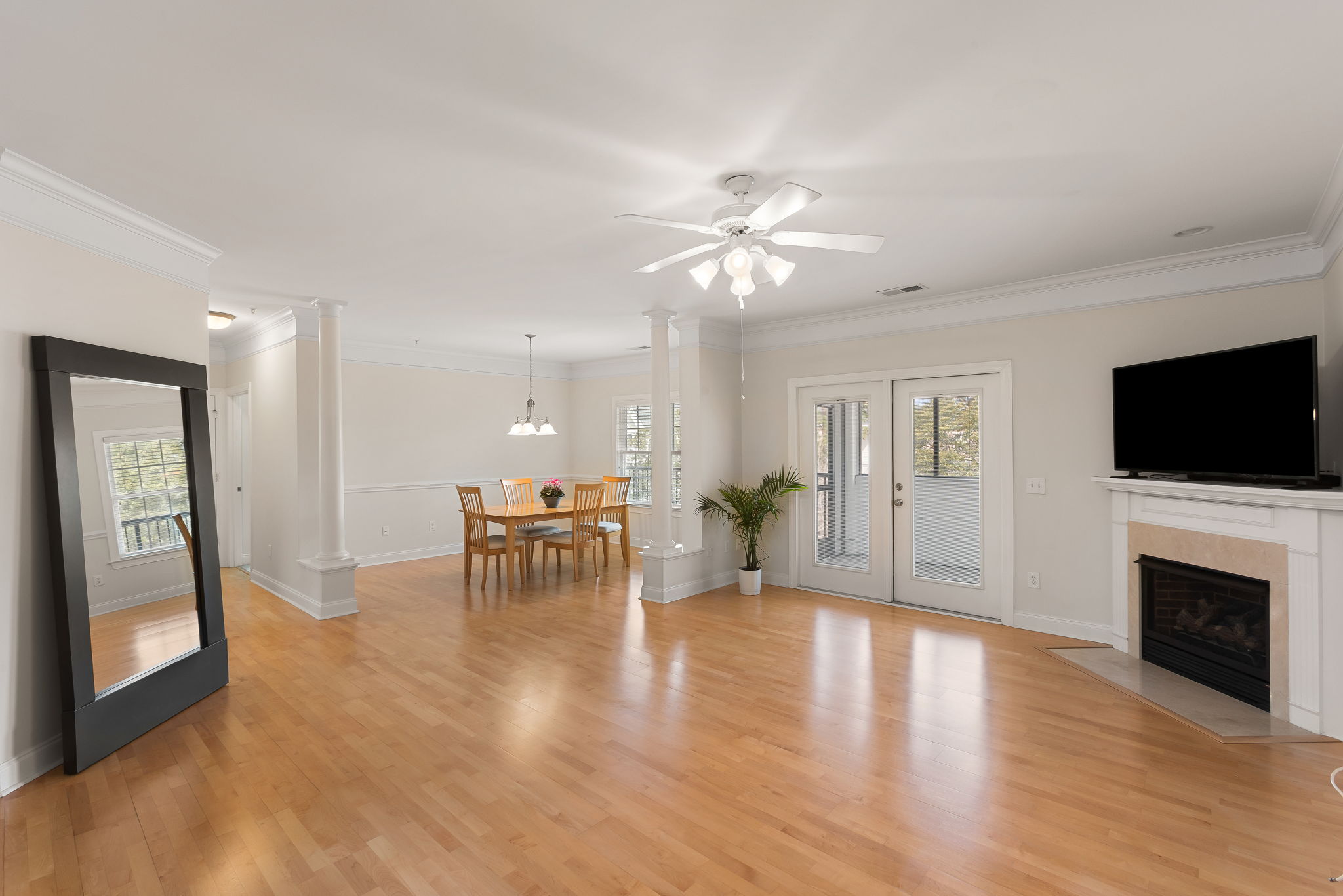 1025 Riverland Woods Place 818 - 物件實景
