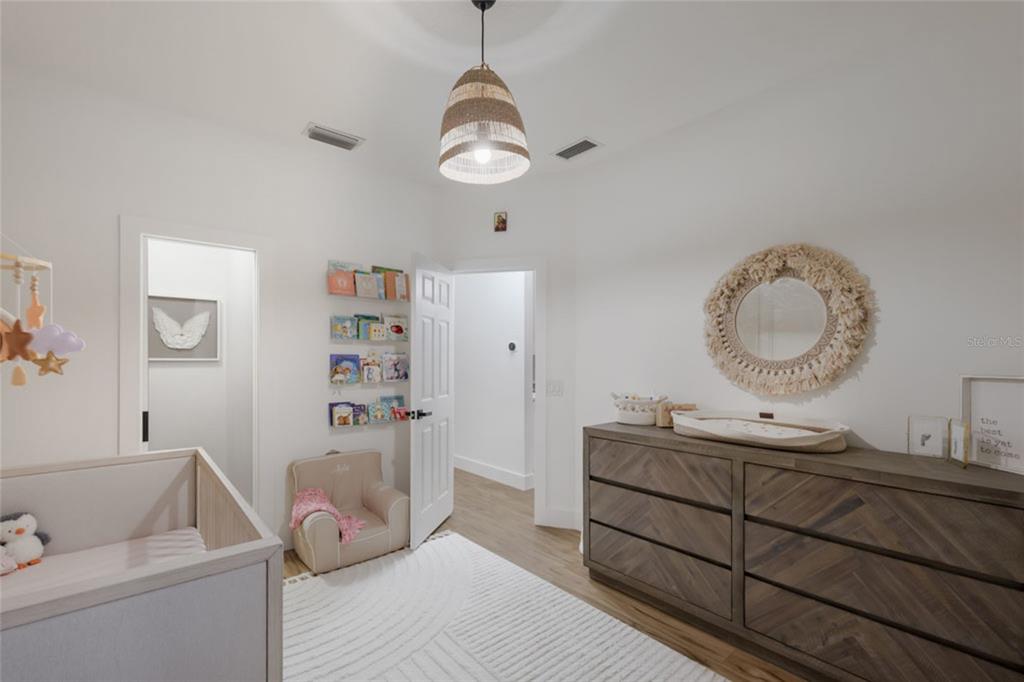 Osprey, Florida, 34229, United States, 4 Bedrooms Bedrooms, ,2 BathroomsBathrooms,Residential,For Sale,2003477