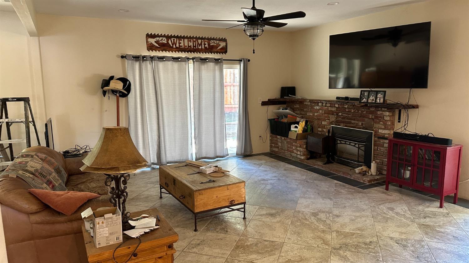Fair Oaks, California, 95628, United States, 3 Bedrooms Bedrooms, ,2 BathroomsBathrooms,Residential,For Sale,1864865
