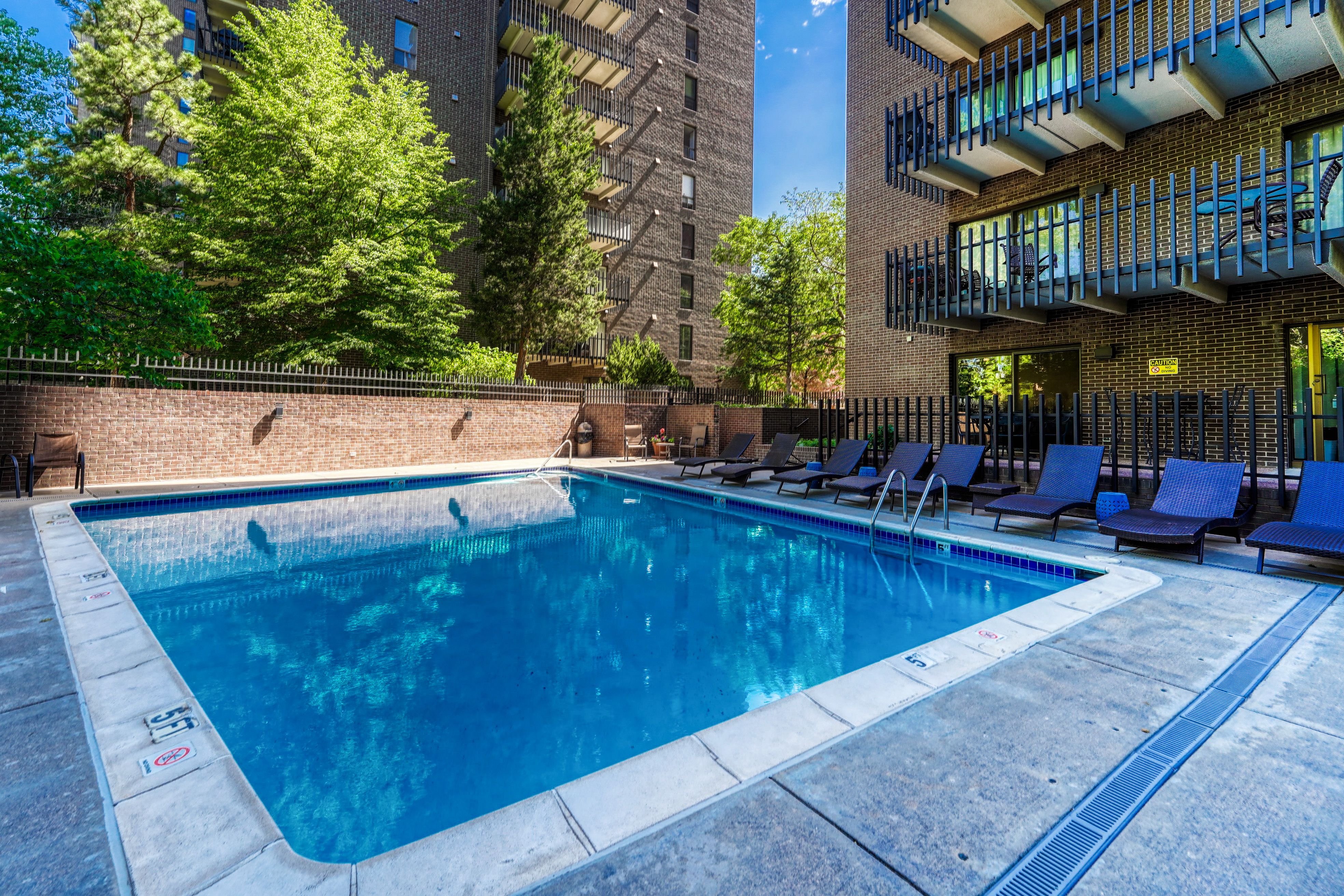 480 S Marion Parkway, Denver, CO, 80209 - 物件實景