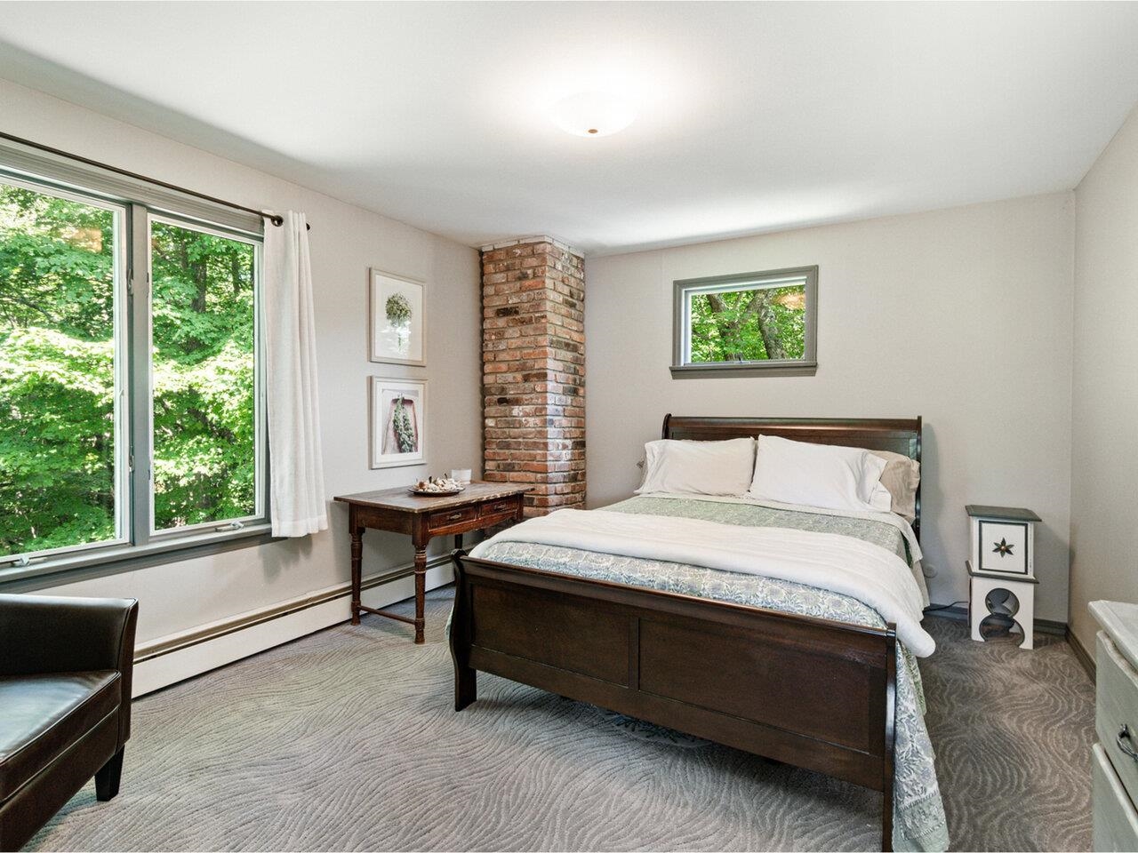 Waterbury, Vermont, 05676, United States, 2 Bedrooms Bedrooms, ,2 BathroomsBathrooms,Residential,For Sale,1938953