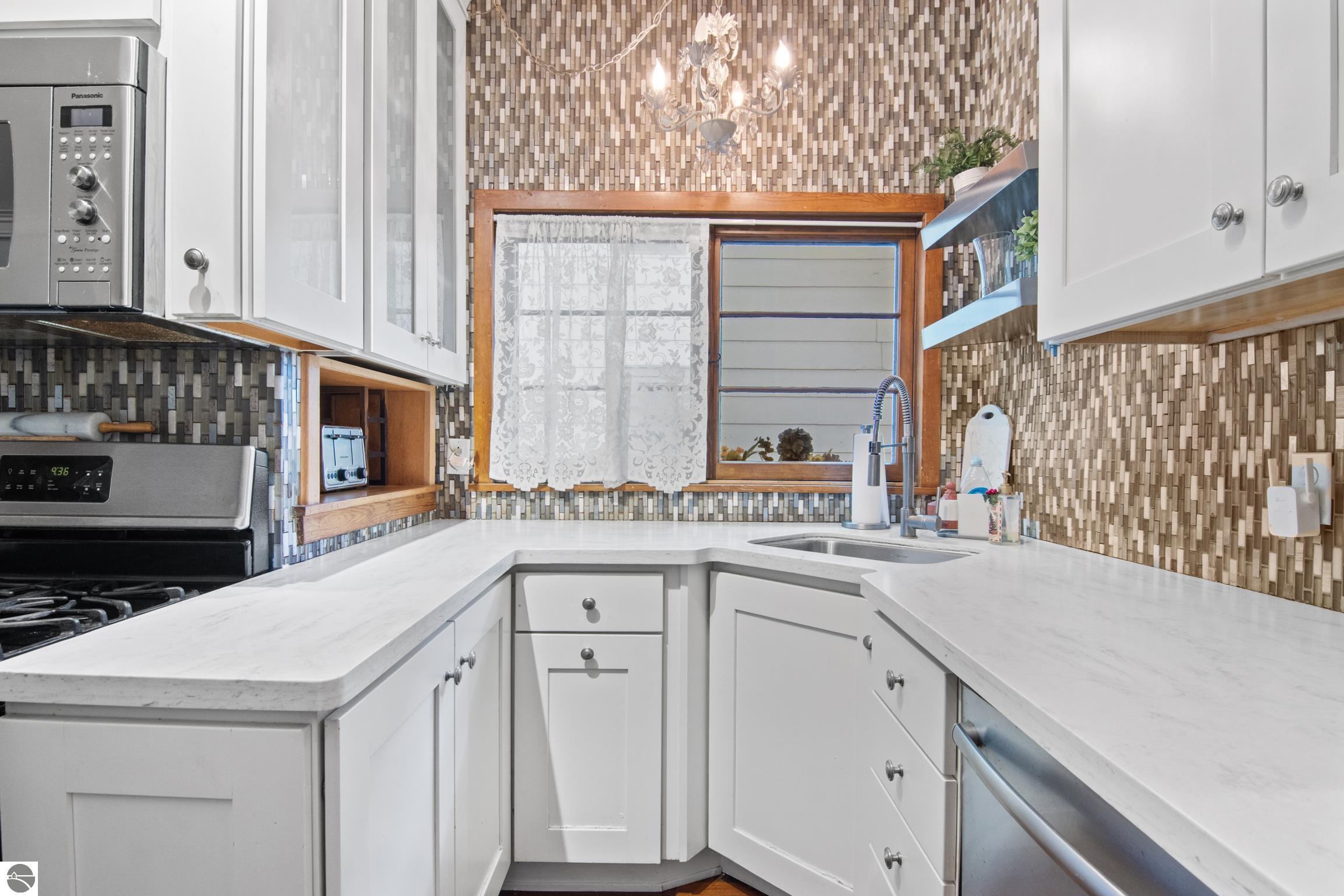 Traverse City, Michigan, 49684, United States, 4 Bedrooms Bedrooms, ,2 BathroomsBathrooms,Residential,For Sale,1943560