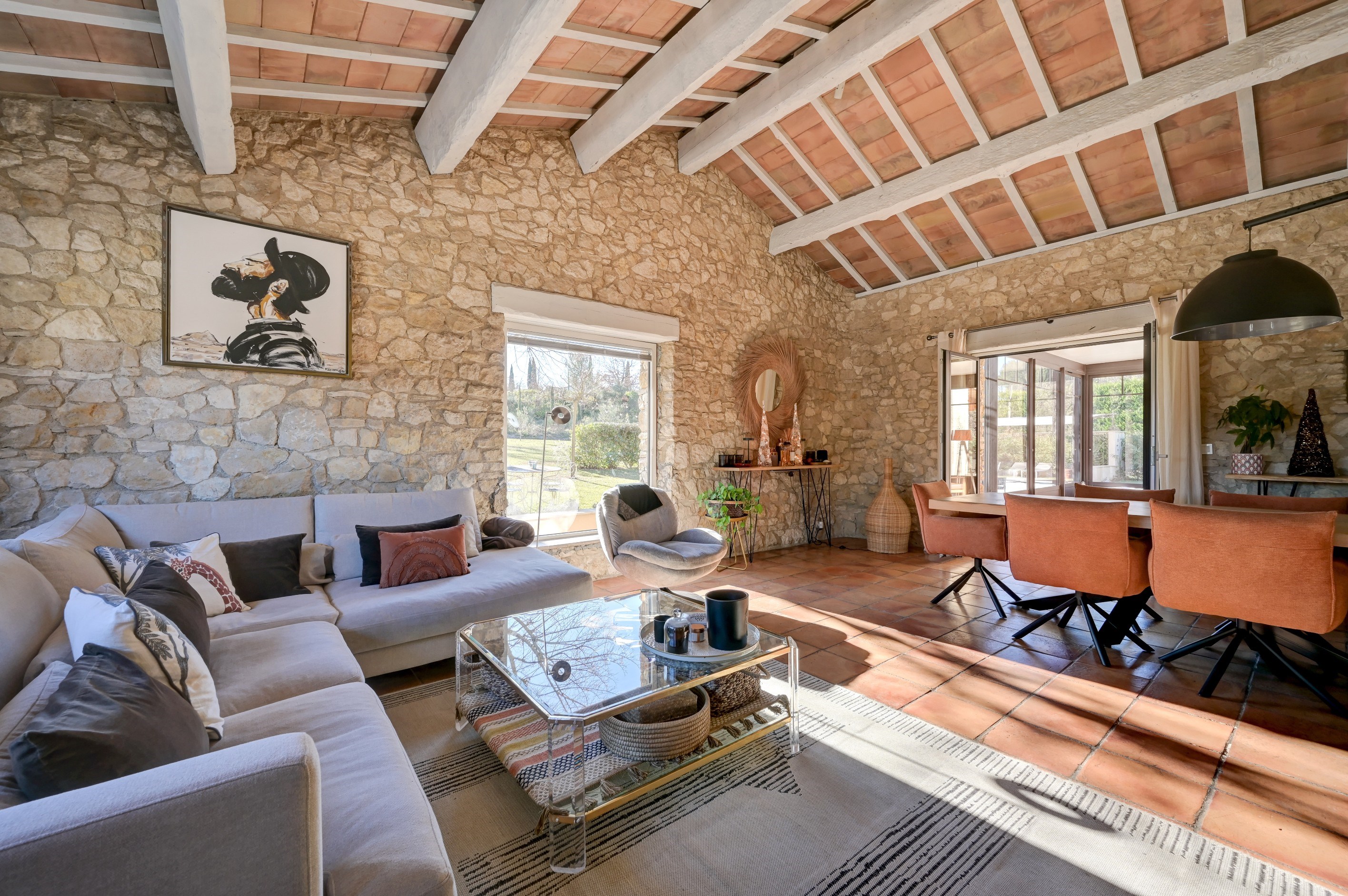  200 sqm Family Home on 6,256 sqm of Land – Close to Aix-en-Provence - 物件實景