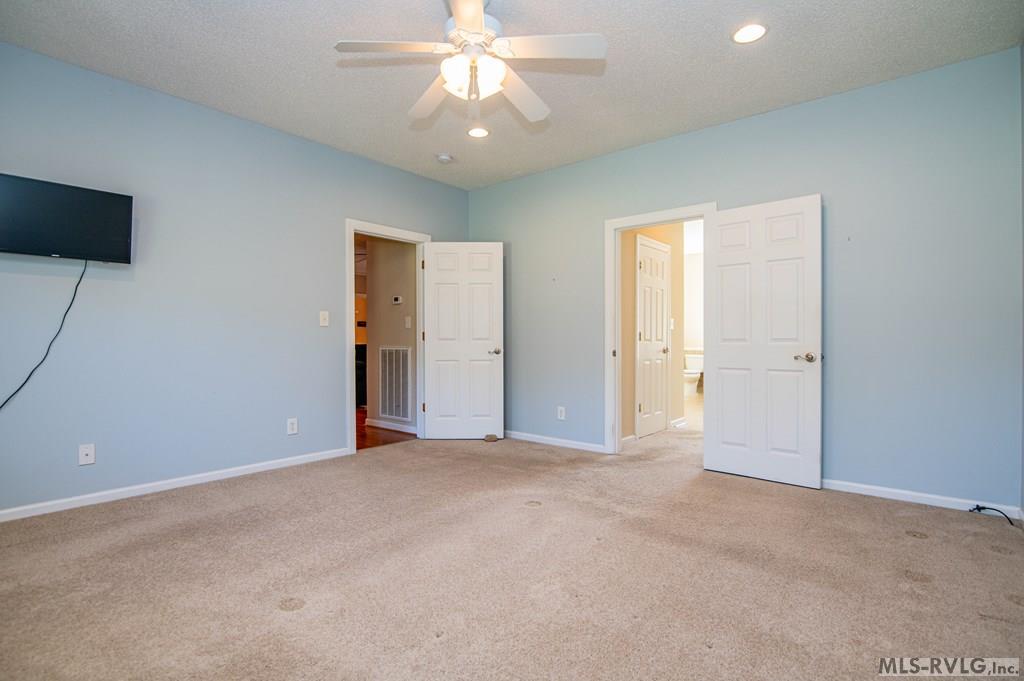 Littleton, North Carolina, 27850, United States, 4 Bedrooms Bedrooms, ,3 BathroomsBathrooms,Residential,For Sale,1972408