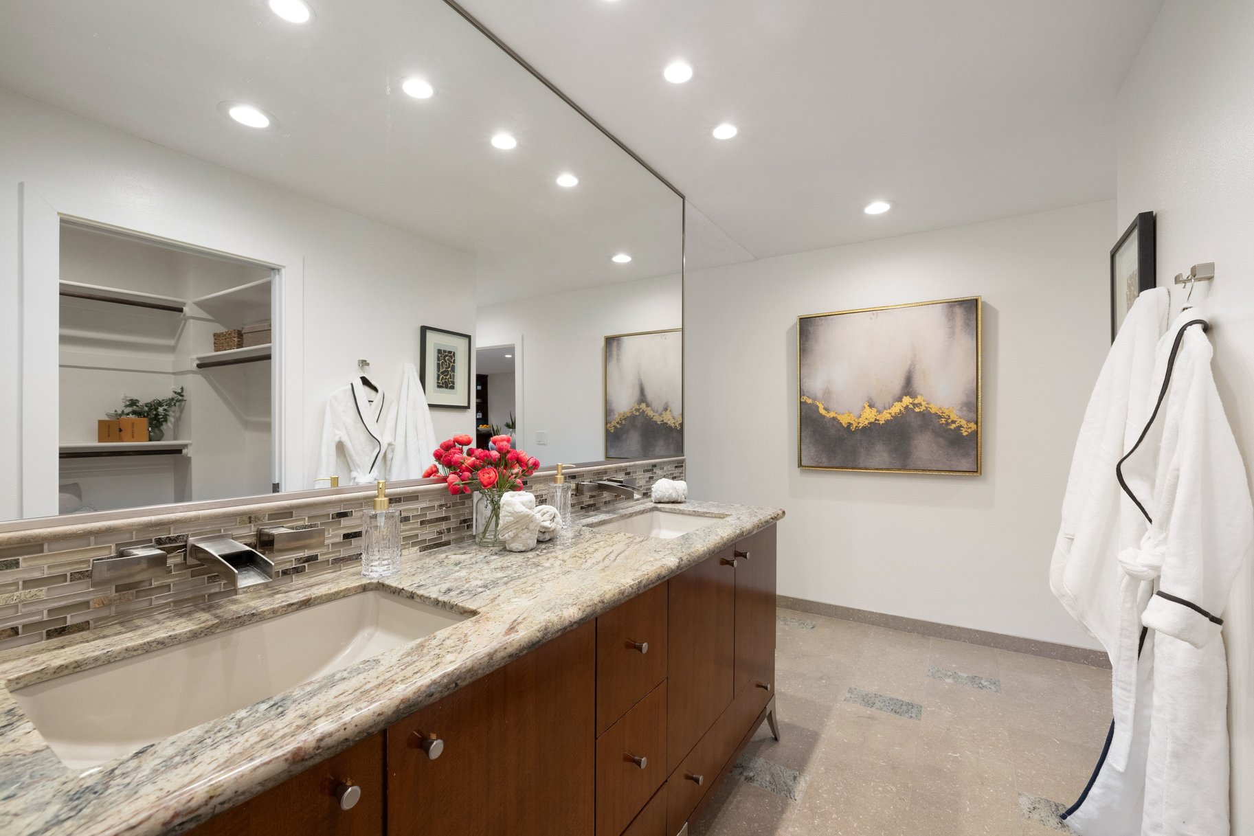  Scenic Fairway Living With by Modern Elegance - 物件實景