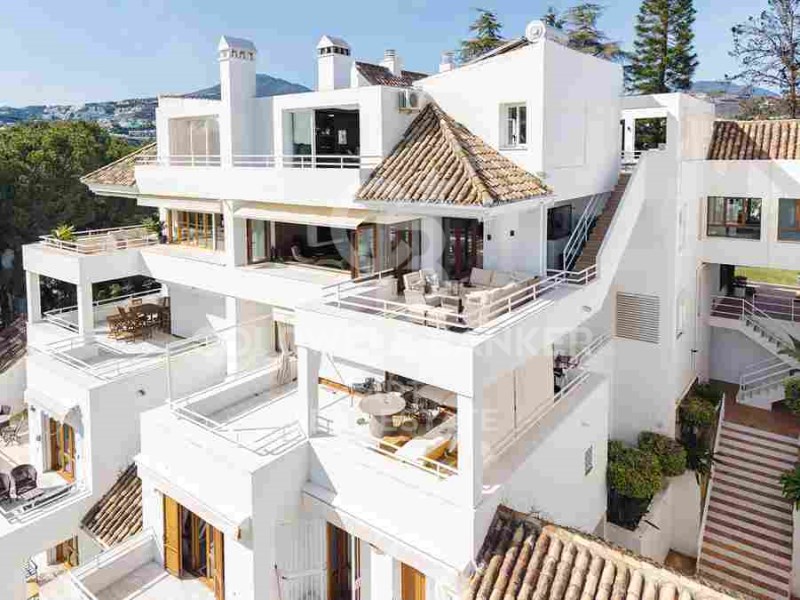 Marbella, Andalusia, ES, 3 Bedrooms Bedrooms, ,3 BathroomsBathrooms,Residential,For Sale,1795300