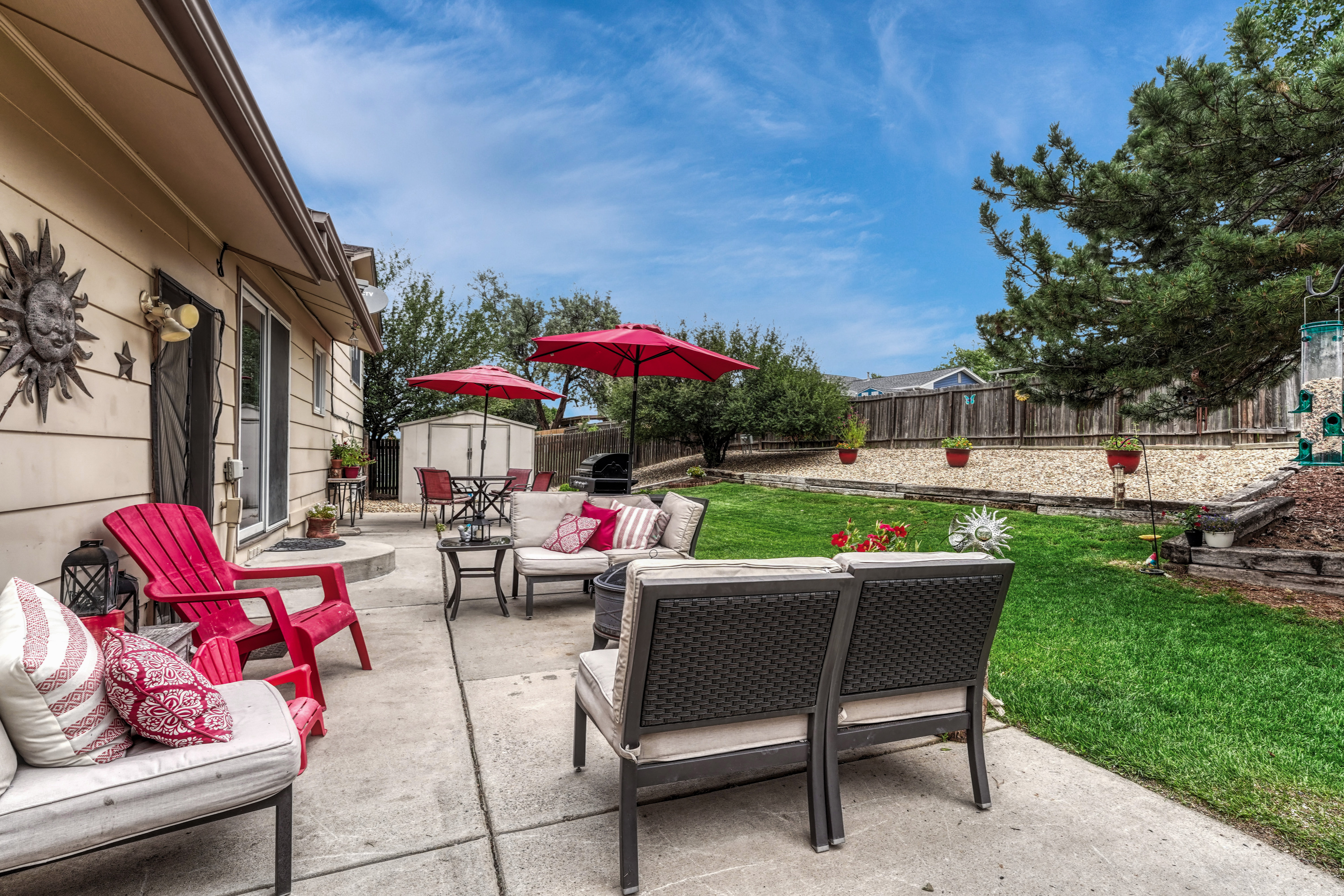  Peaceful Retreat with Garden Oasis & Scenic Mountain Views - 物件實景