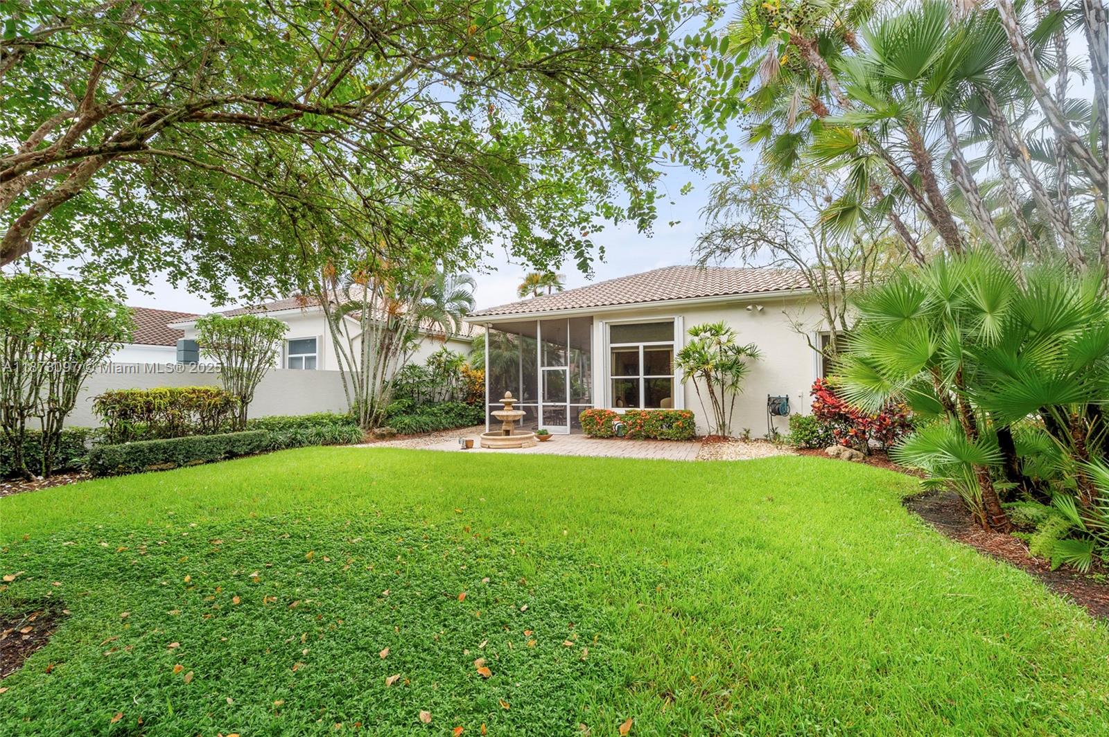 Weston, Florida, 33327, United States, 3 Bedrooms Bedrooms, ,3 BathroomsBathrooms,Residential,For Sale,1942186