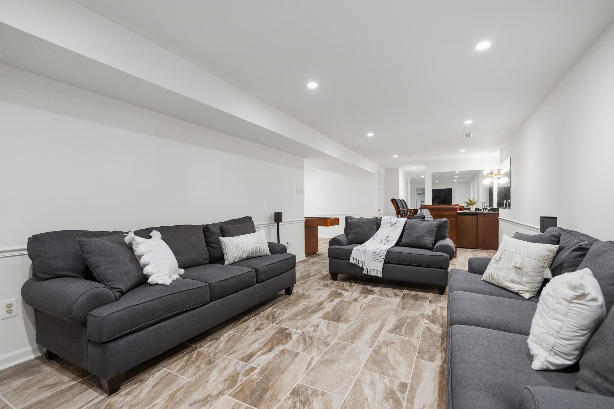  7905 Belleflower Drive, Springfield, VA, 22152 - 物件實景