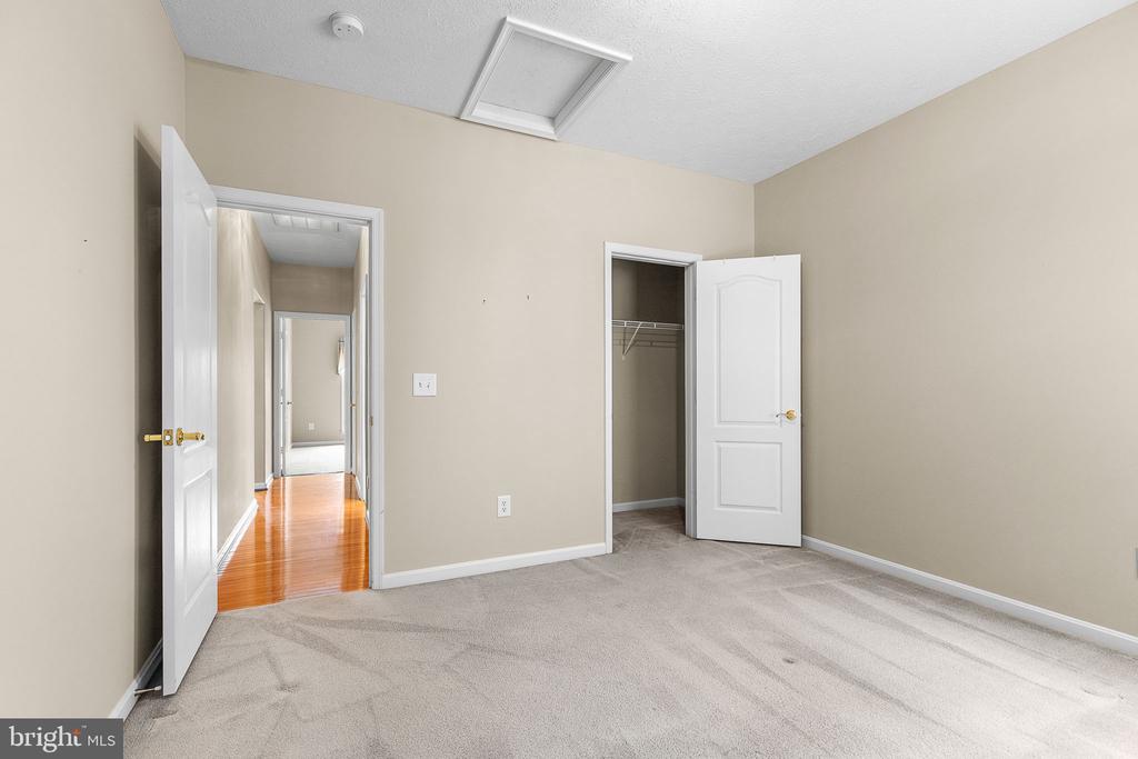 Fredericksburg, Virginia, 22401, United States, 5 Bedrooms Bedrooms, ,3 BathroomsBathrooms,Residential,For Sale,1920807
