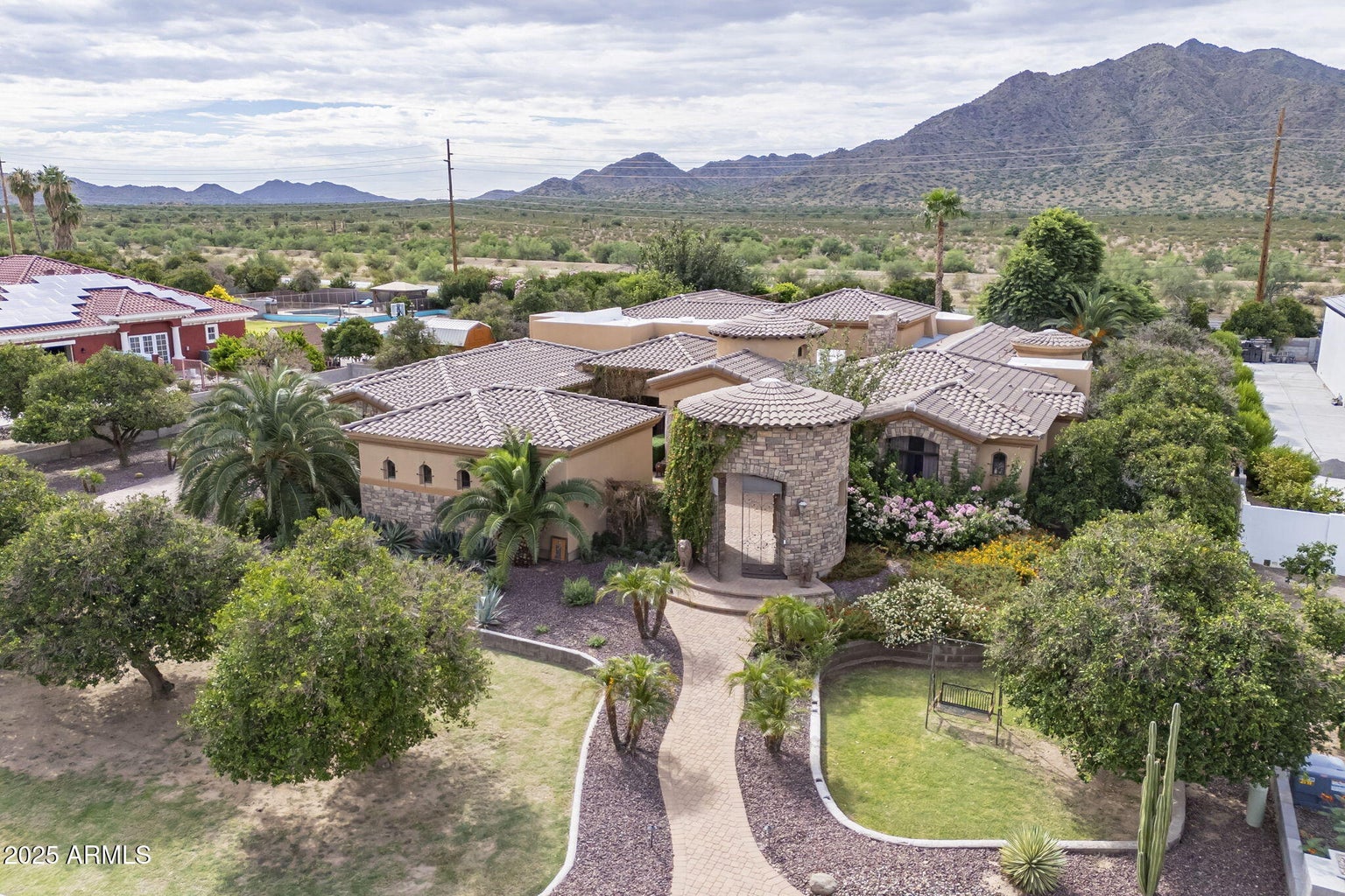 Queen Creek, Arizona, 85142, United States, 4 Bedrooms Bedrooms, ,5 BathroomsBathrooms,Residential,For Sale,1984232