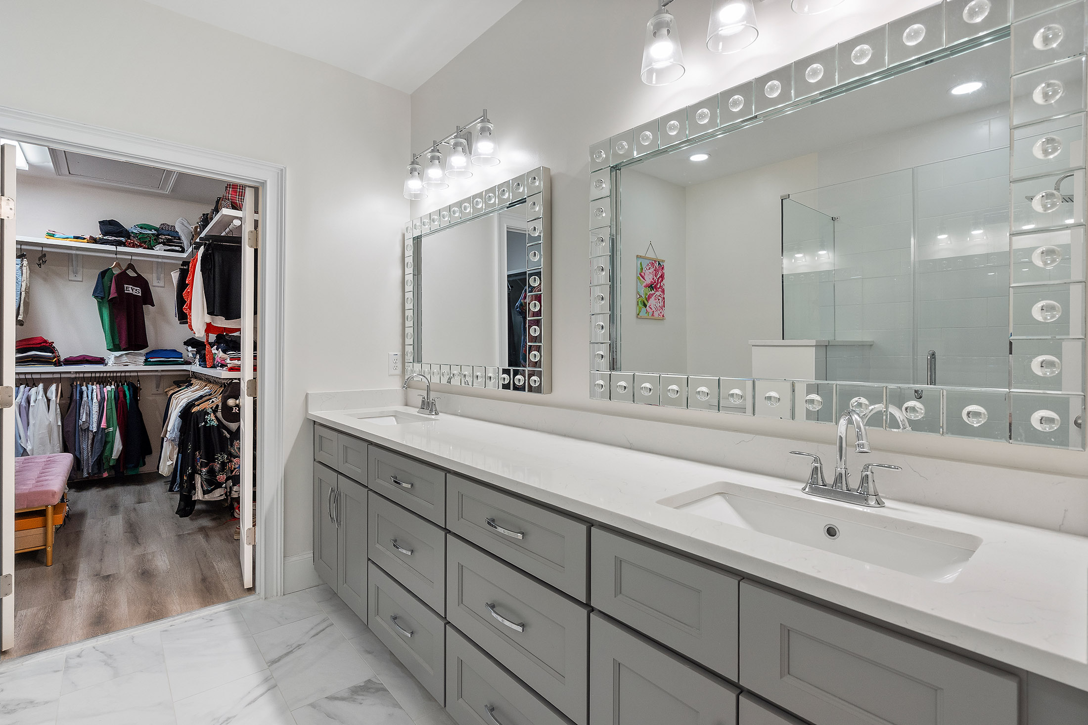 Three Bedroom Showstopper in the Gated Gramercy Community in Dunwoody - 物件實景