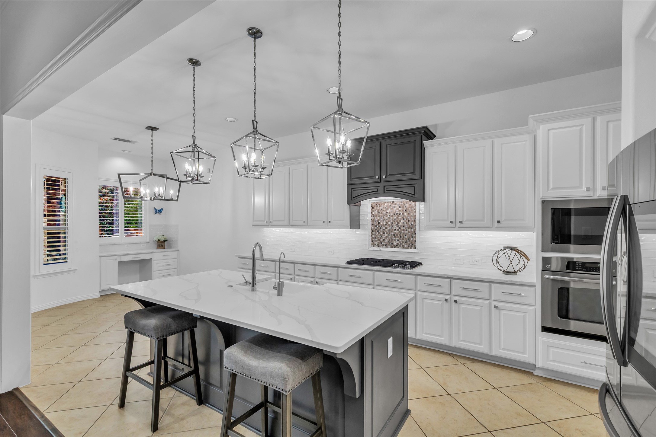 The Woodlands, Texas, 77354, United States, 6 Bedrooms Bedrooms, ,7 BathroomsBathrooms,Residential,For Sale,2001966