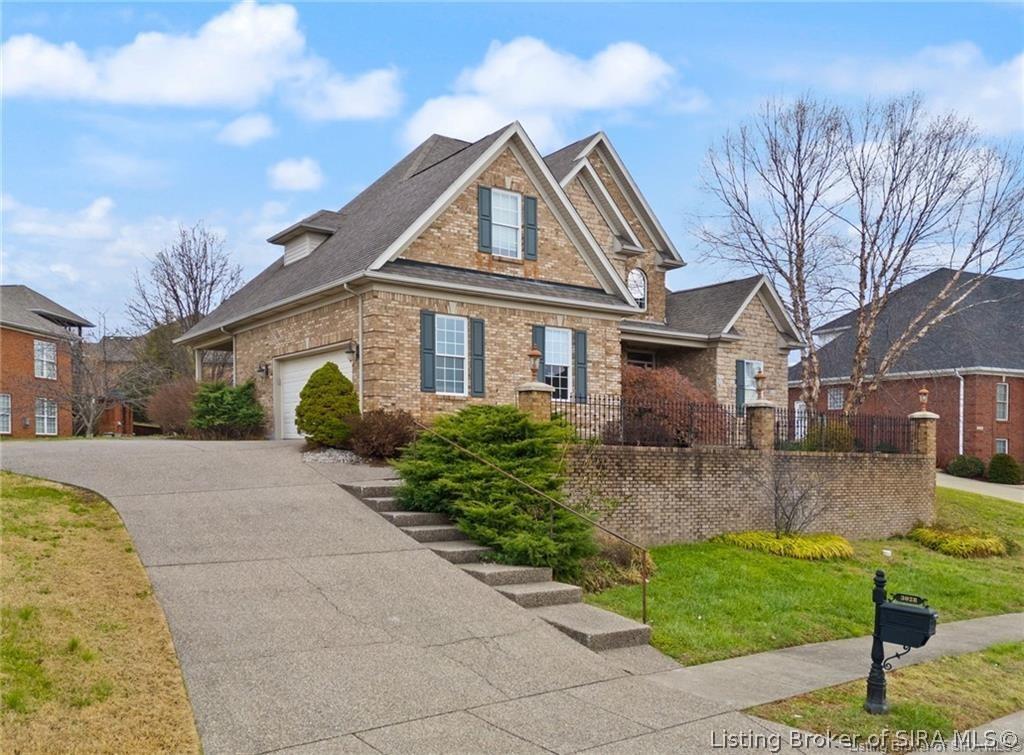 Crystal Lake Dr, Jeffersonville, IN 47130 #1