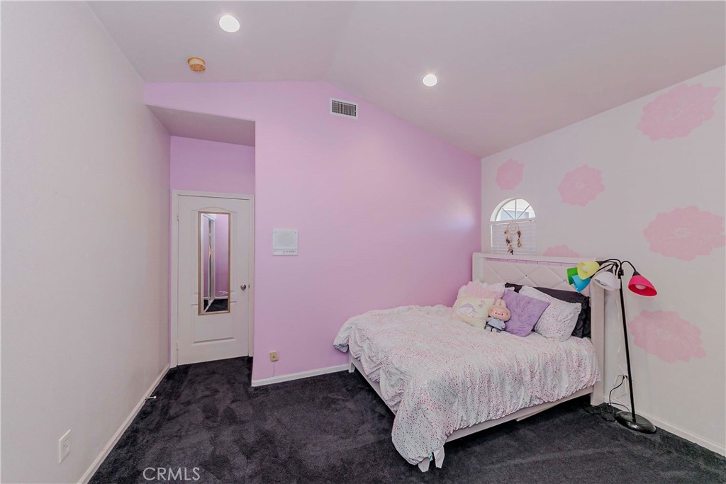 Moreno Valley, California, 92557, United States, 4 Bedrooms Bedrooms, ,4 BathroomsBathrooms,Residential,For Sale,1979088