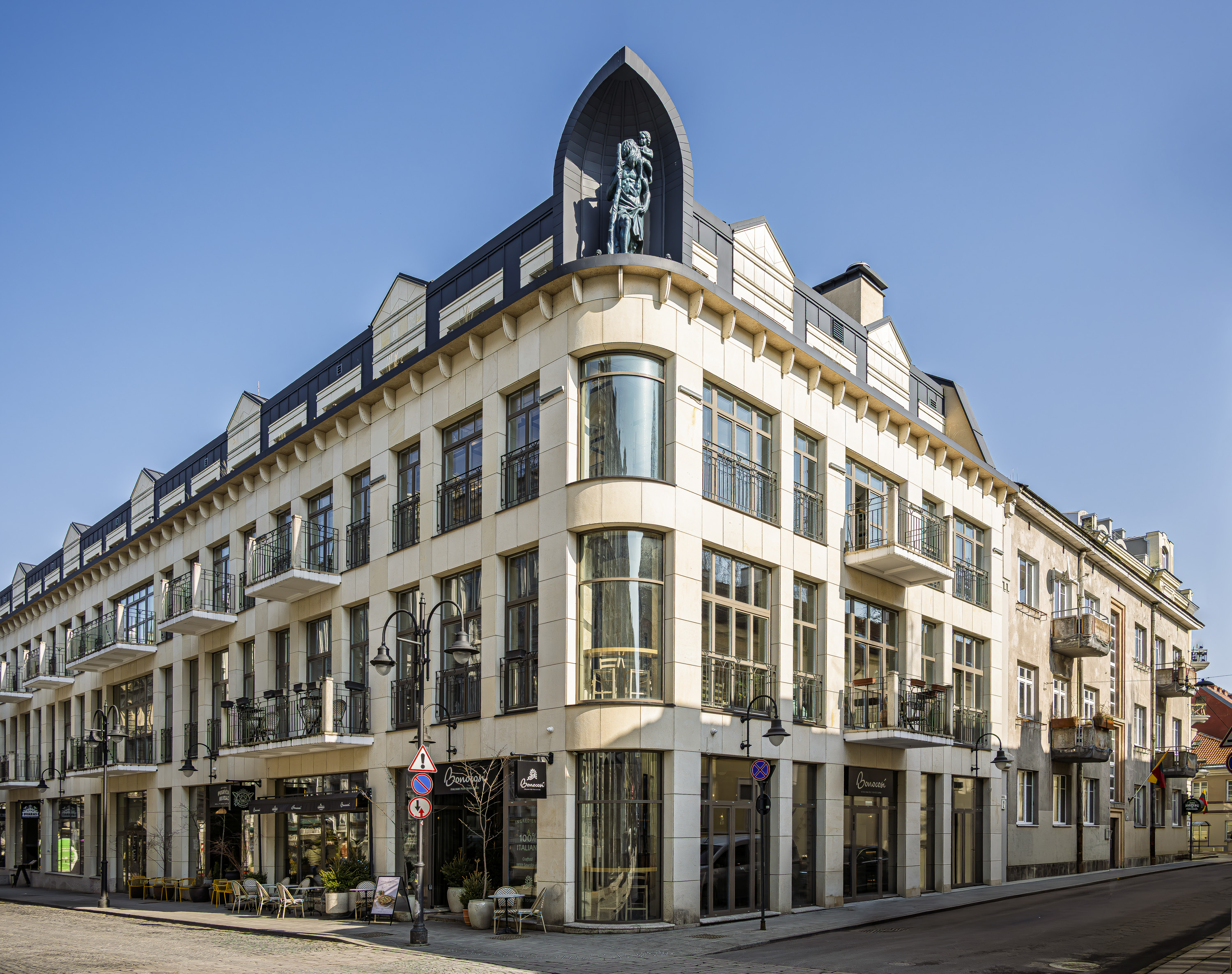  A residence of authentic heritage and contemporary elegance - 物件實景