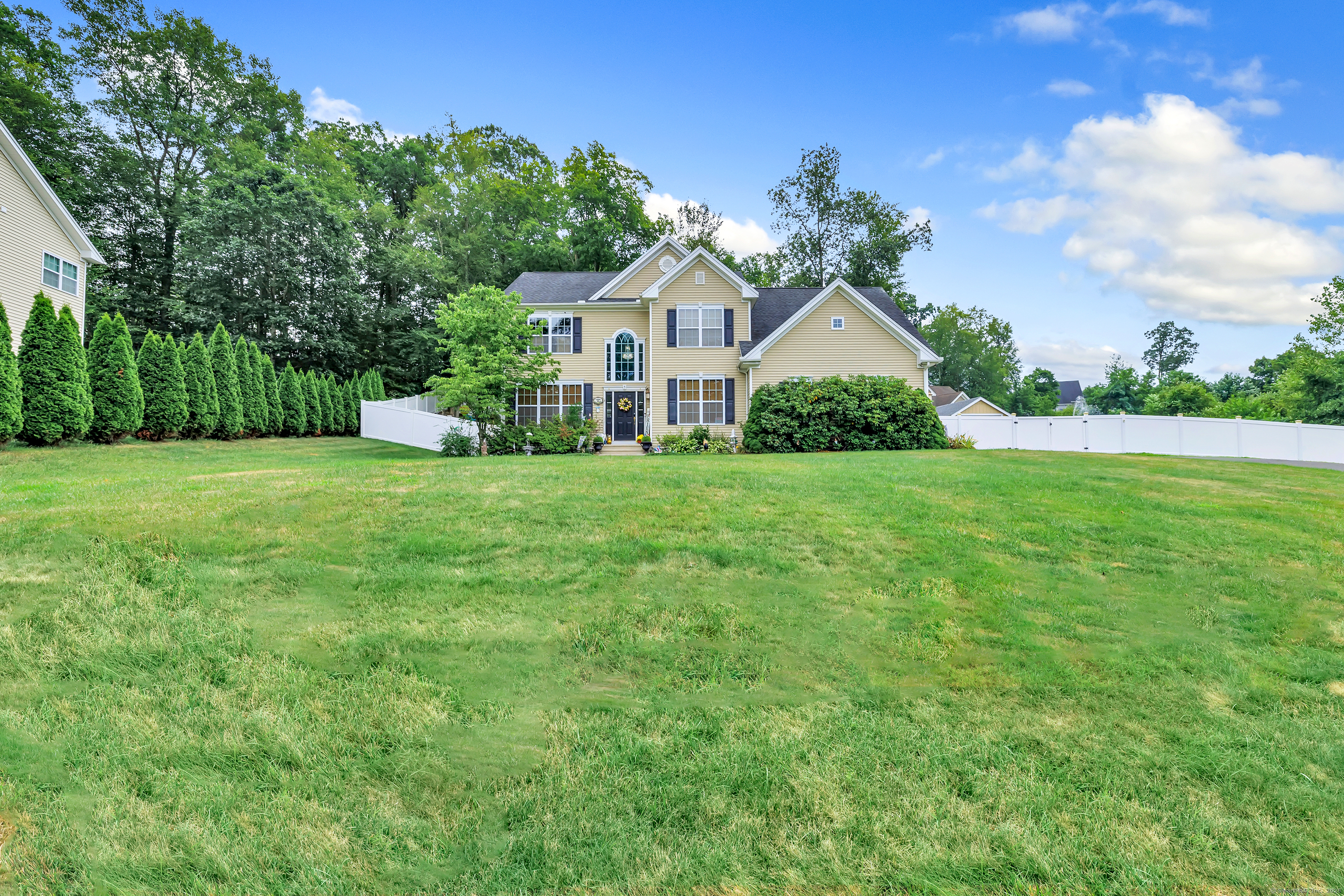 Seymour, Connecticut, 06483, United States, 4 Bedrooms Bedrooms, ,3 BathroomsBathrooms,Residential,For Sale,1906735