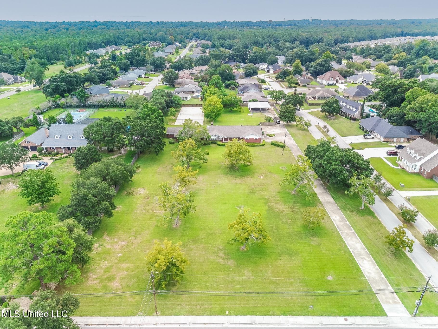 Long Beach, Mississippi, 39560, United States, 5 Bedrooms Bedrooms, ,4 BathroomsBathrooms,Residential,For Sale,1939347