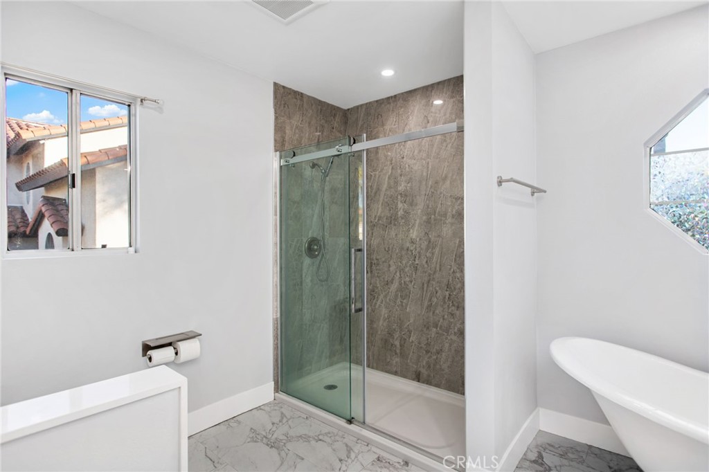 Canyon Lake, California, 92587, United States, 3 Bedrooms Bedrooms, ,2 BathroomsBathrooms,Residential,For Sale,1984479