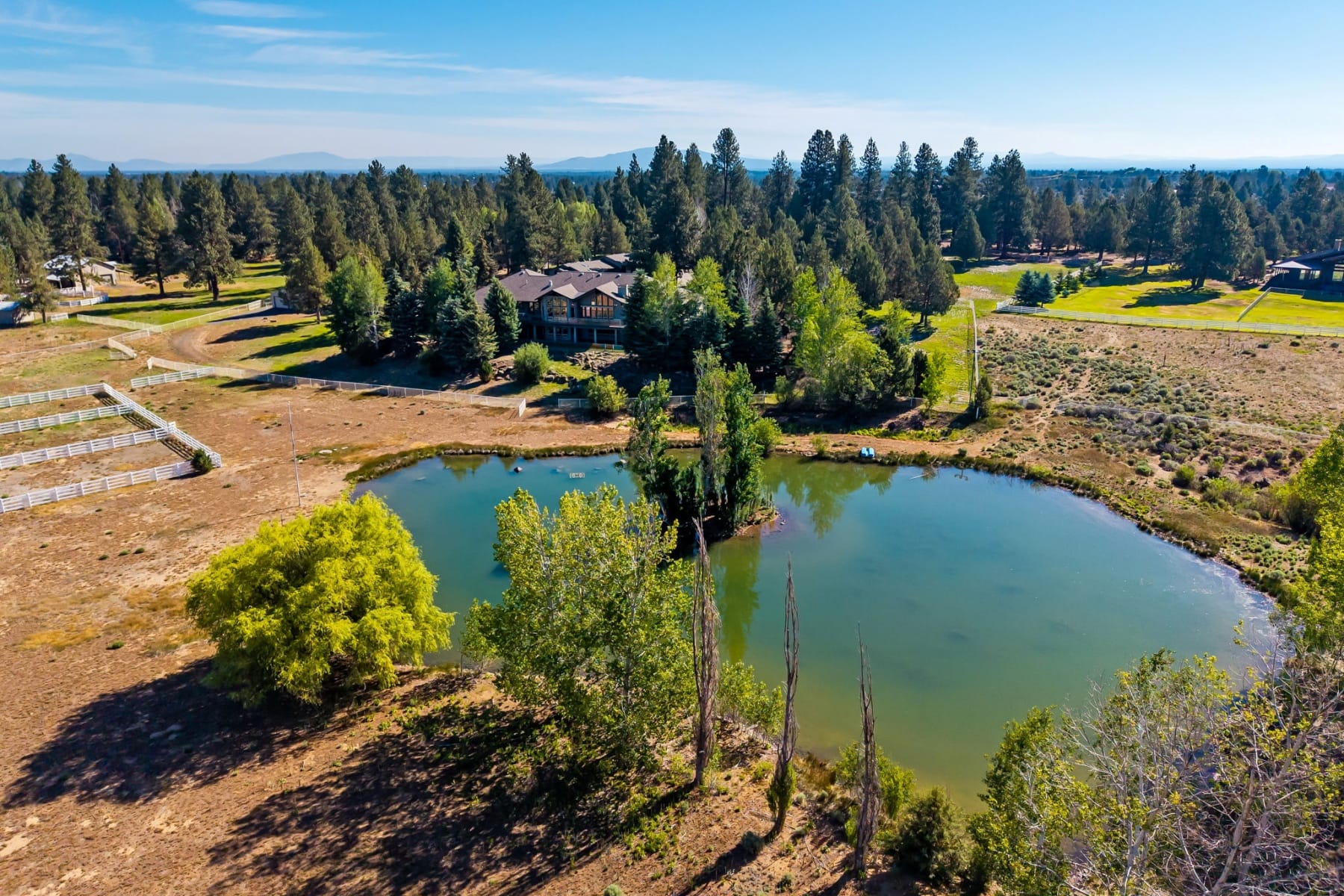  21955 Rickard Road Bend, OR 97702 - 物件實景