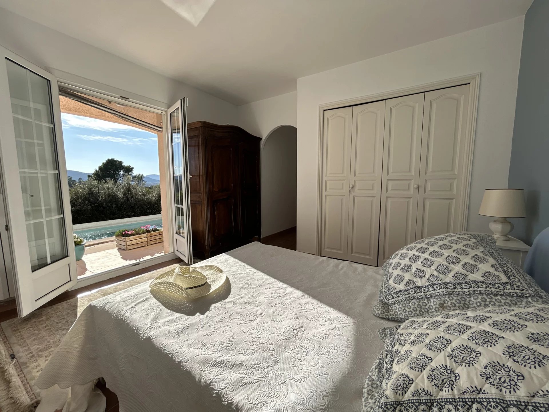 Garéoult, Provence-Alpes-Côte d?Azur, 83136, FR, 3 Bedrooms Bedrooms, ,2 BathroomsBathrooms,Residential,For Sale,1673180