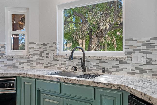 Tres Pinos, California, 95075, United States, 3 Bedrooms Bedrooms, ,3 BathroomsBathrooms,Residential,For Sale,1988626