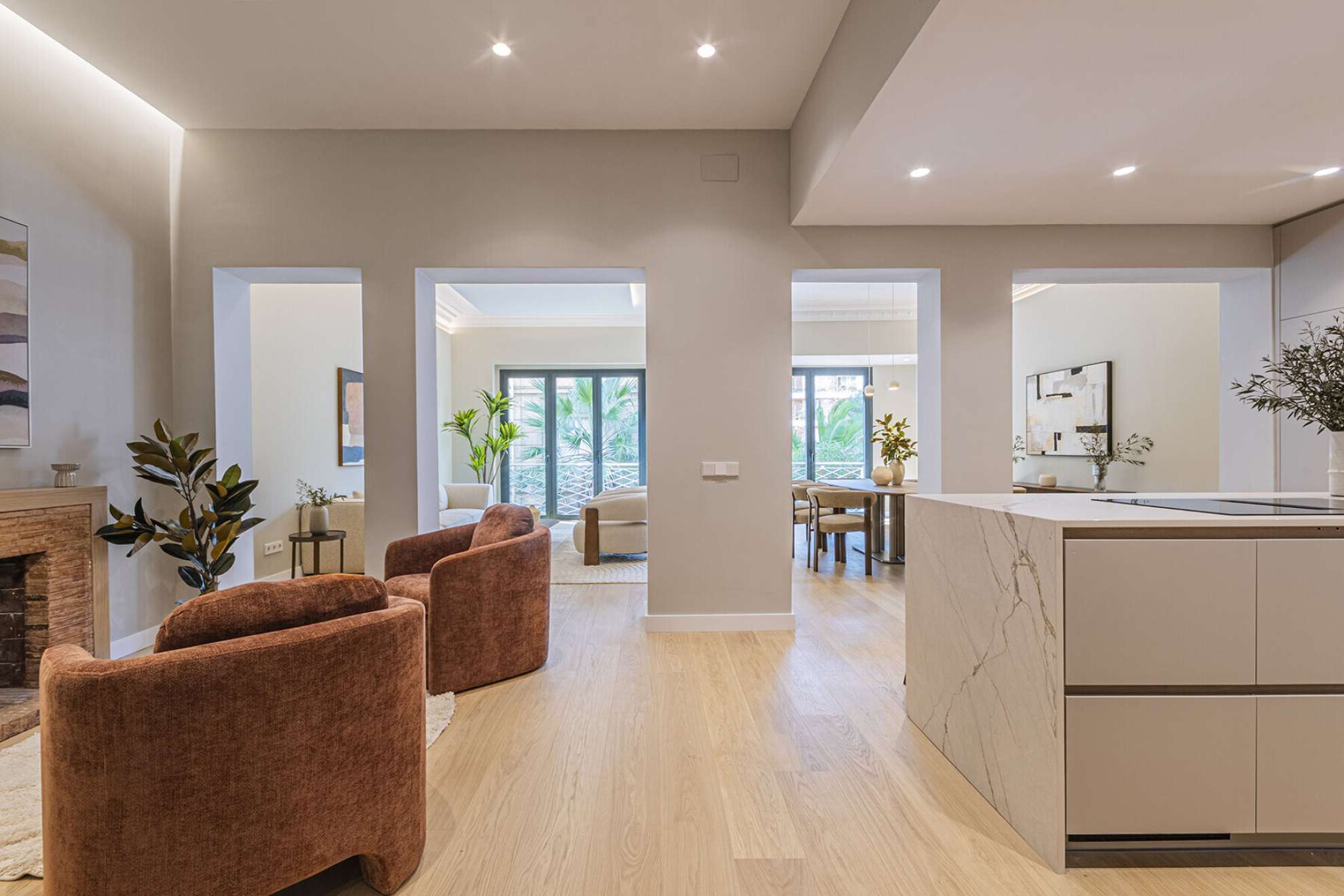  Elegant 5 Bedroom Renovated Apartment in Barcelona - 物件實景