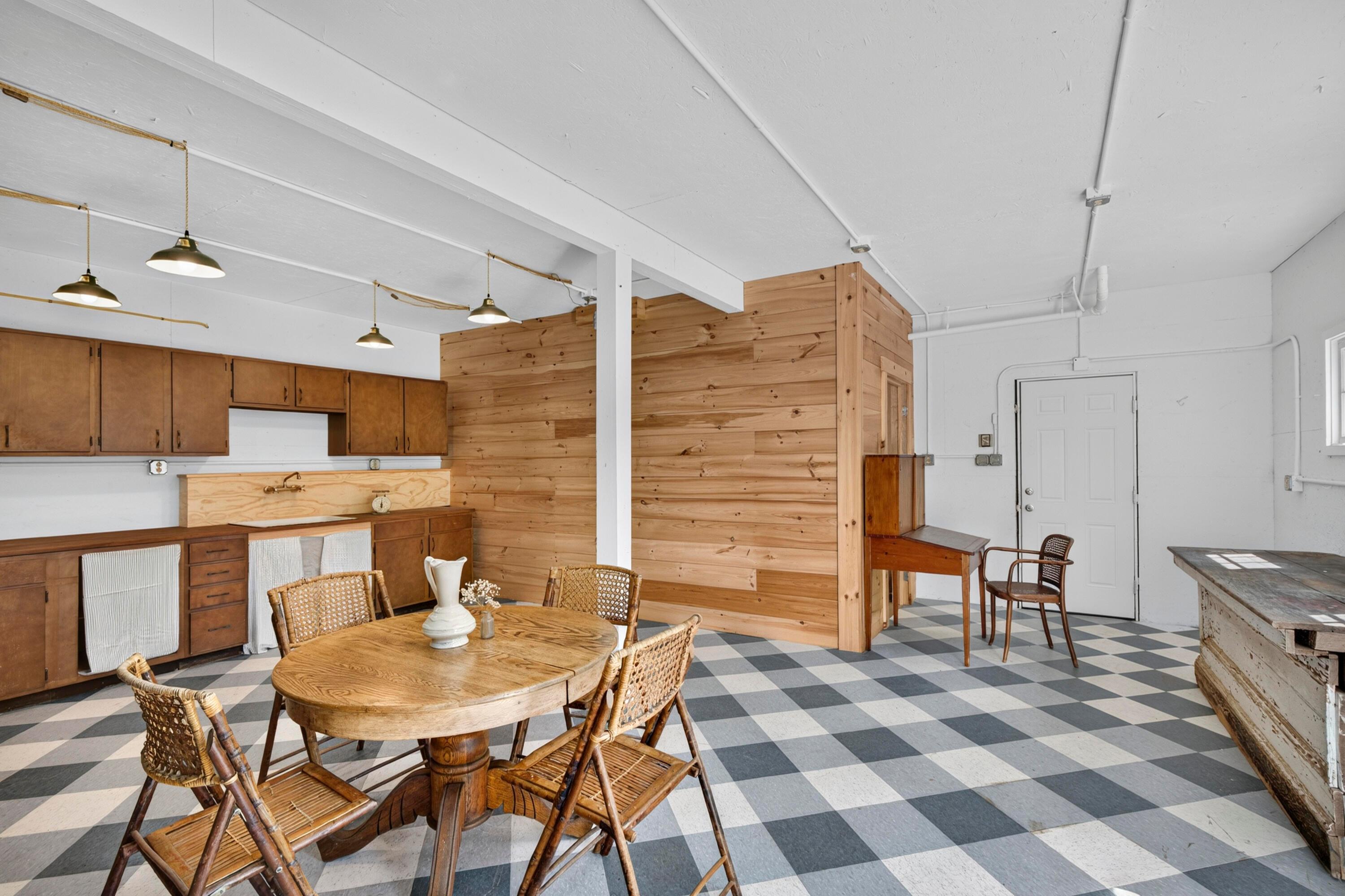  661 Bremen Road - 物件實景