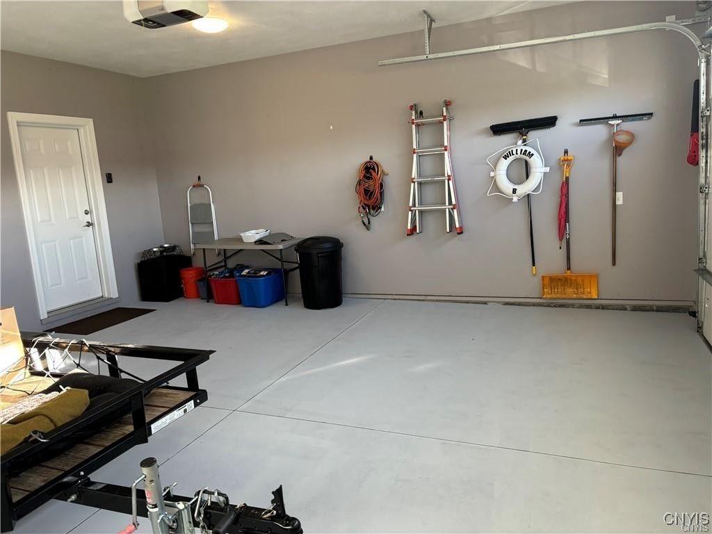 Skaneateles, New York, 13152, United States, 3 Bedrooms Bedrooms, ,3 BathroomsBathrooms,Residential,For Sale,1849785